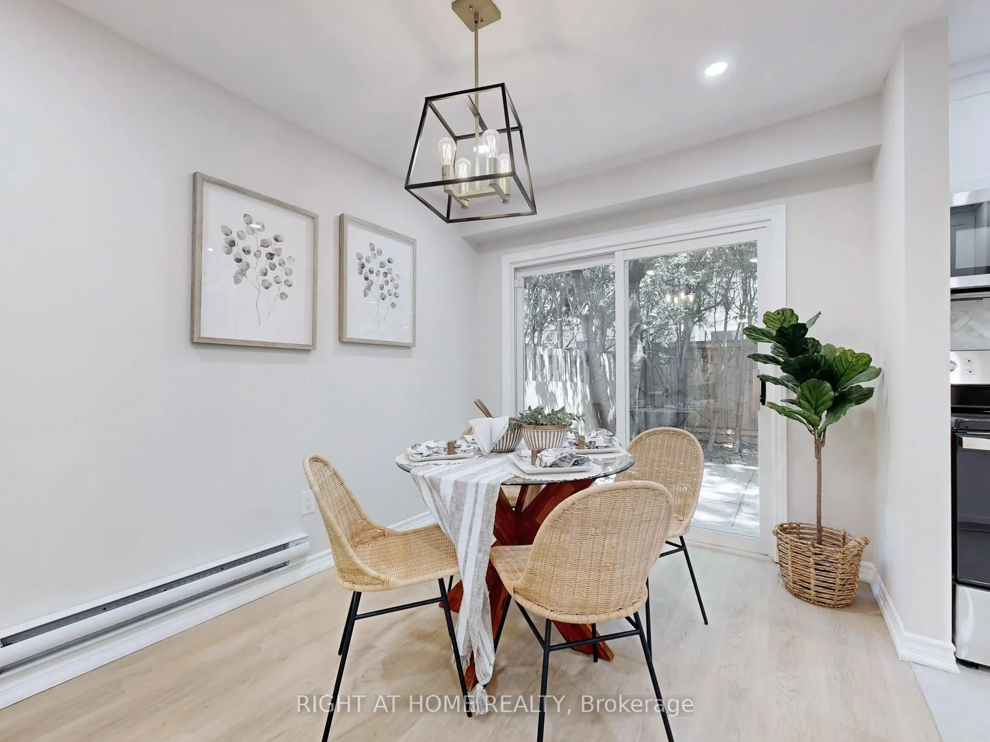 61 Plum Tree Way, #18