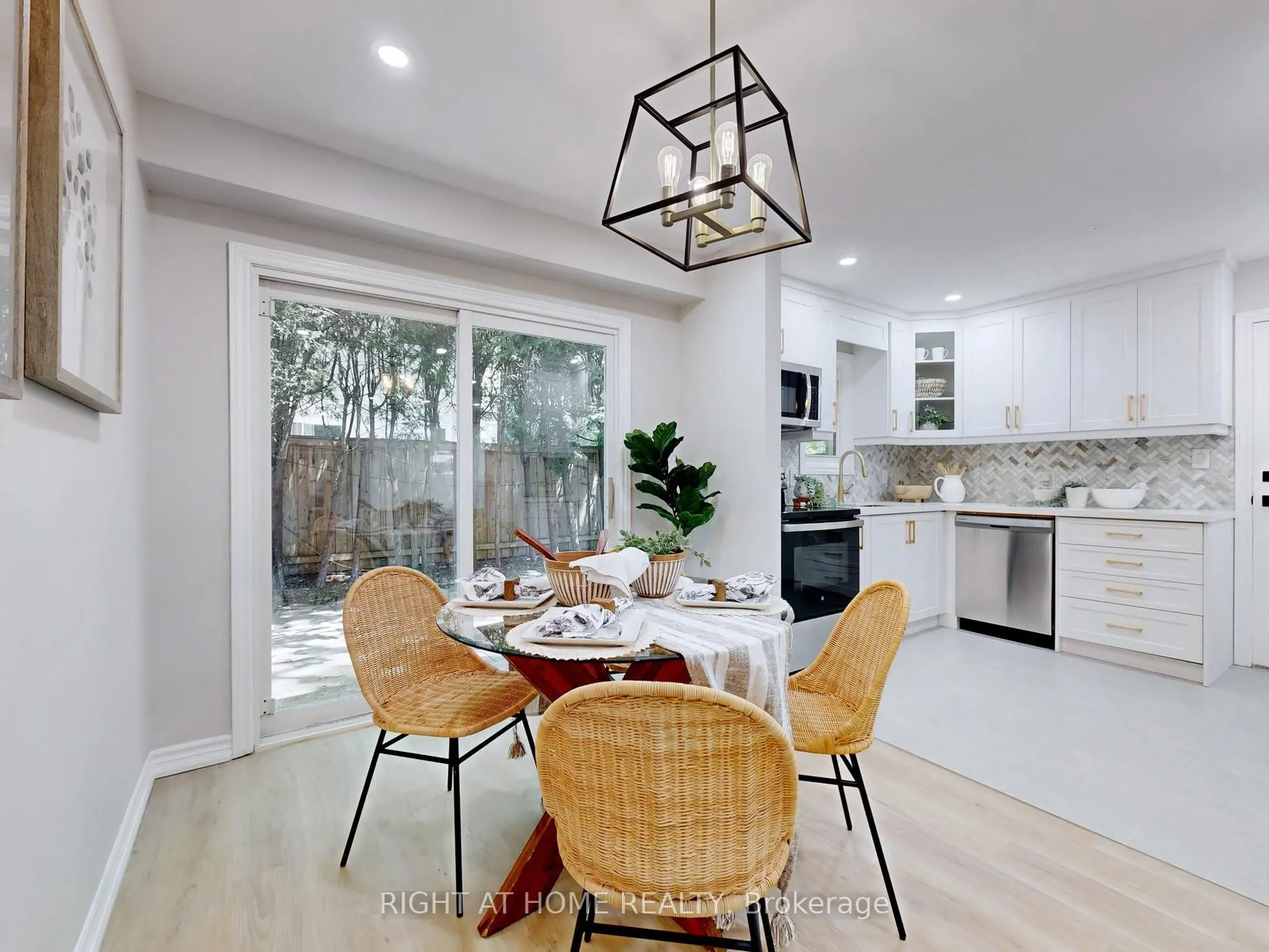 61 Plum Tree Way, #18