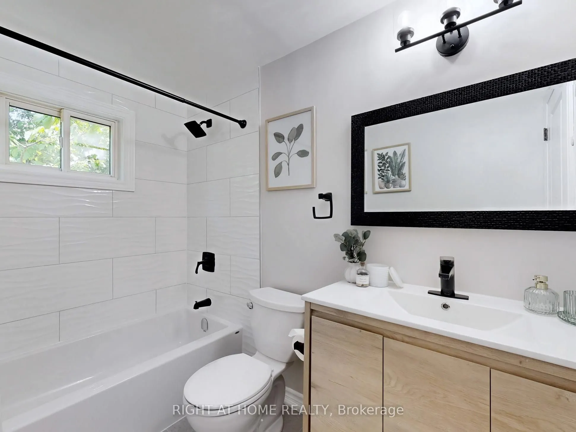 61 Plum Tree Way, #18