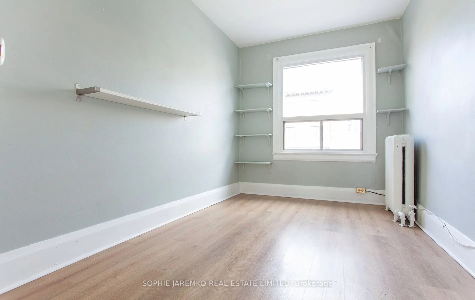 971A Bloor Street W