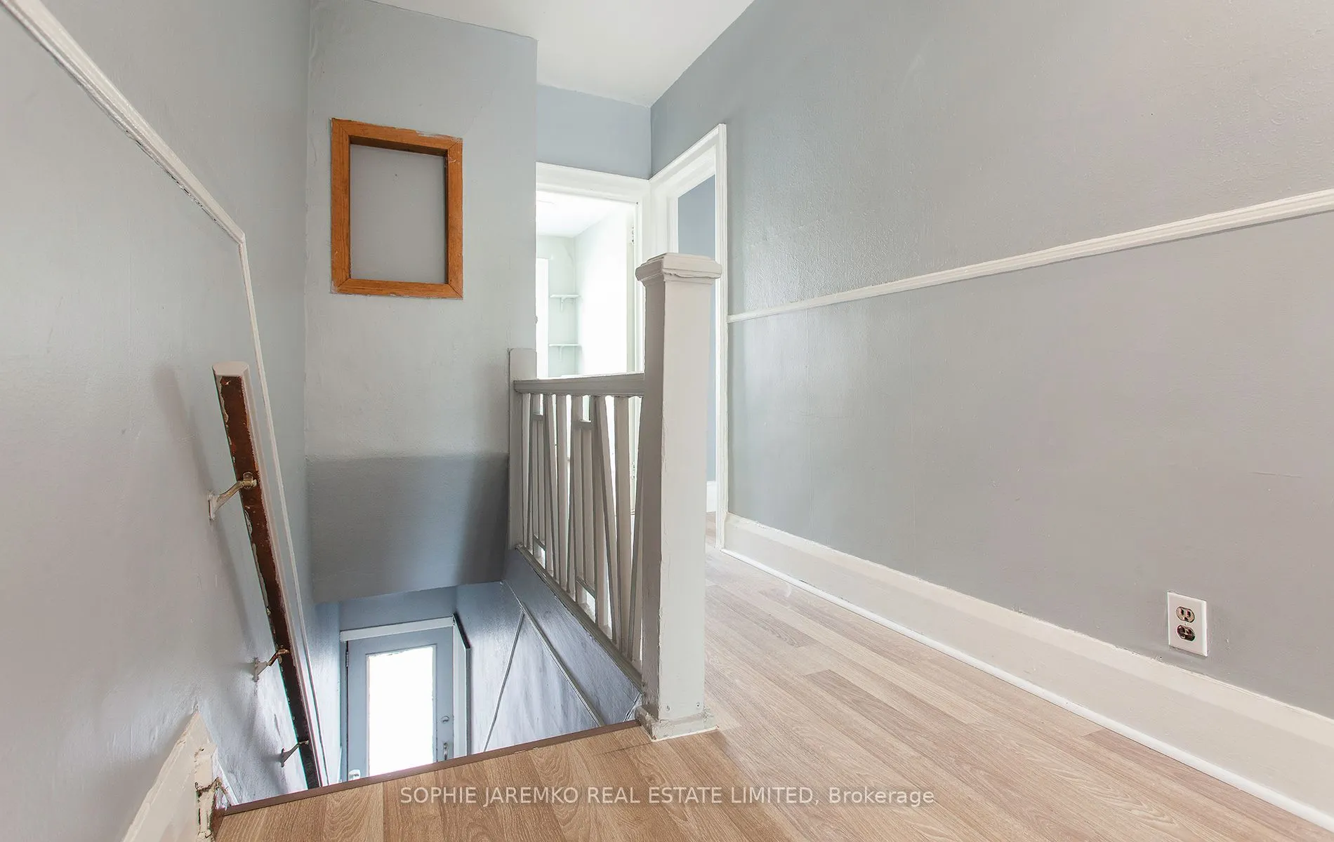 971A Bloor Street W
