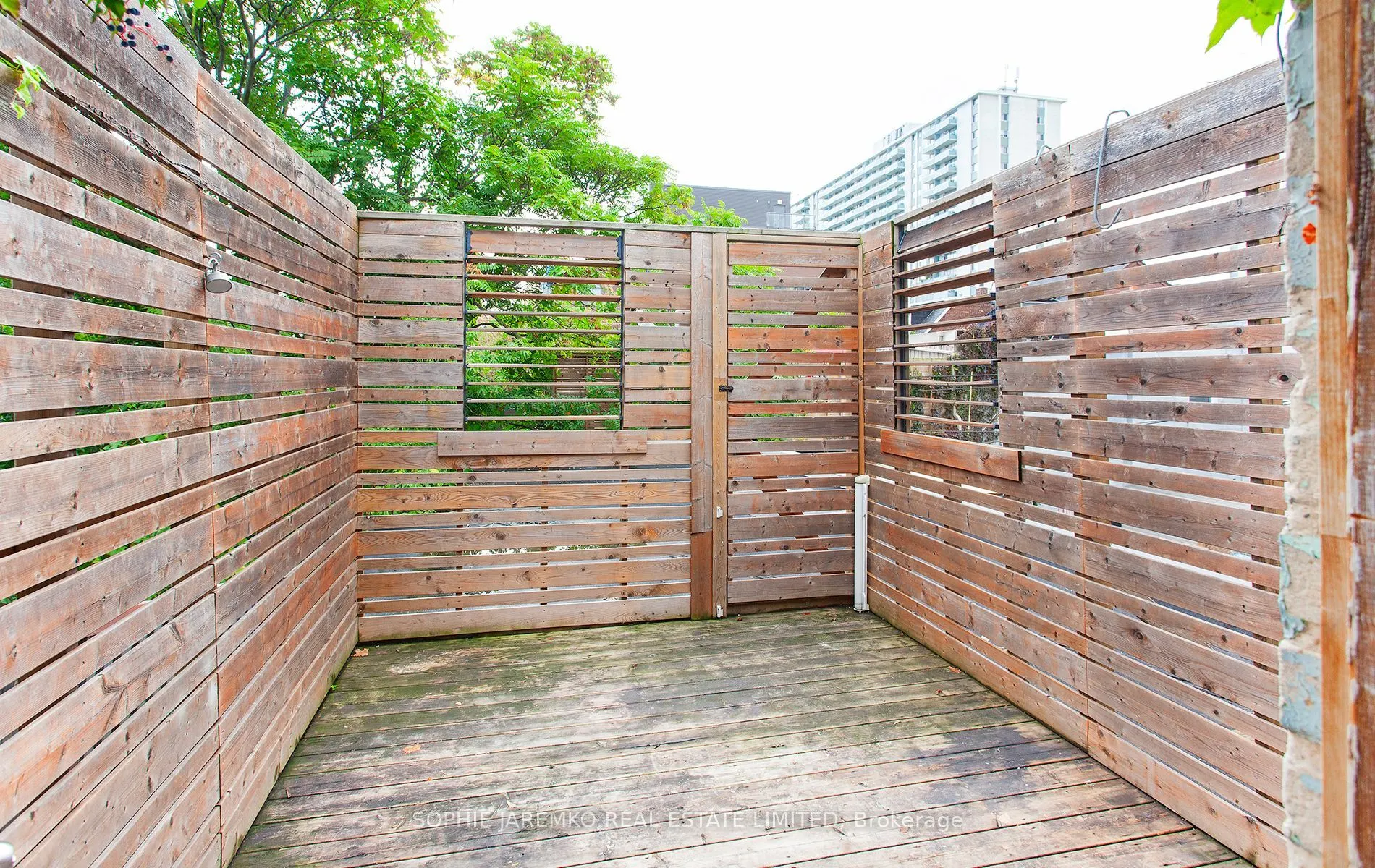 971A Bloor Street W
