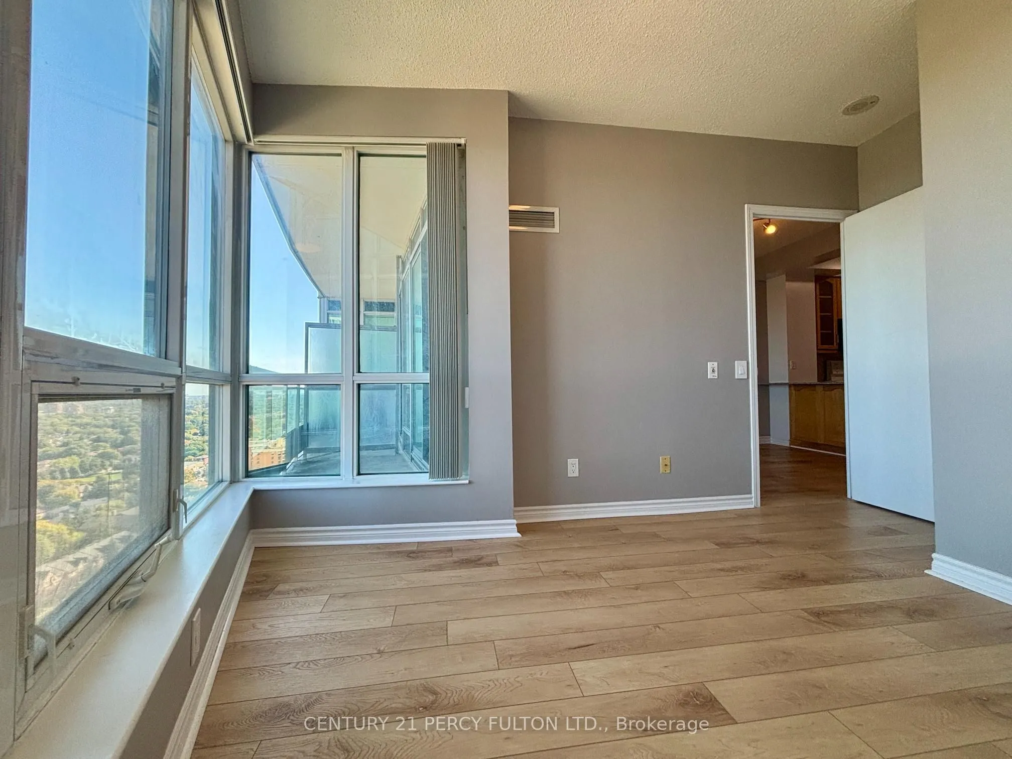 60 Byng Avenue, #2406