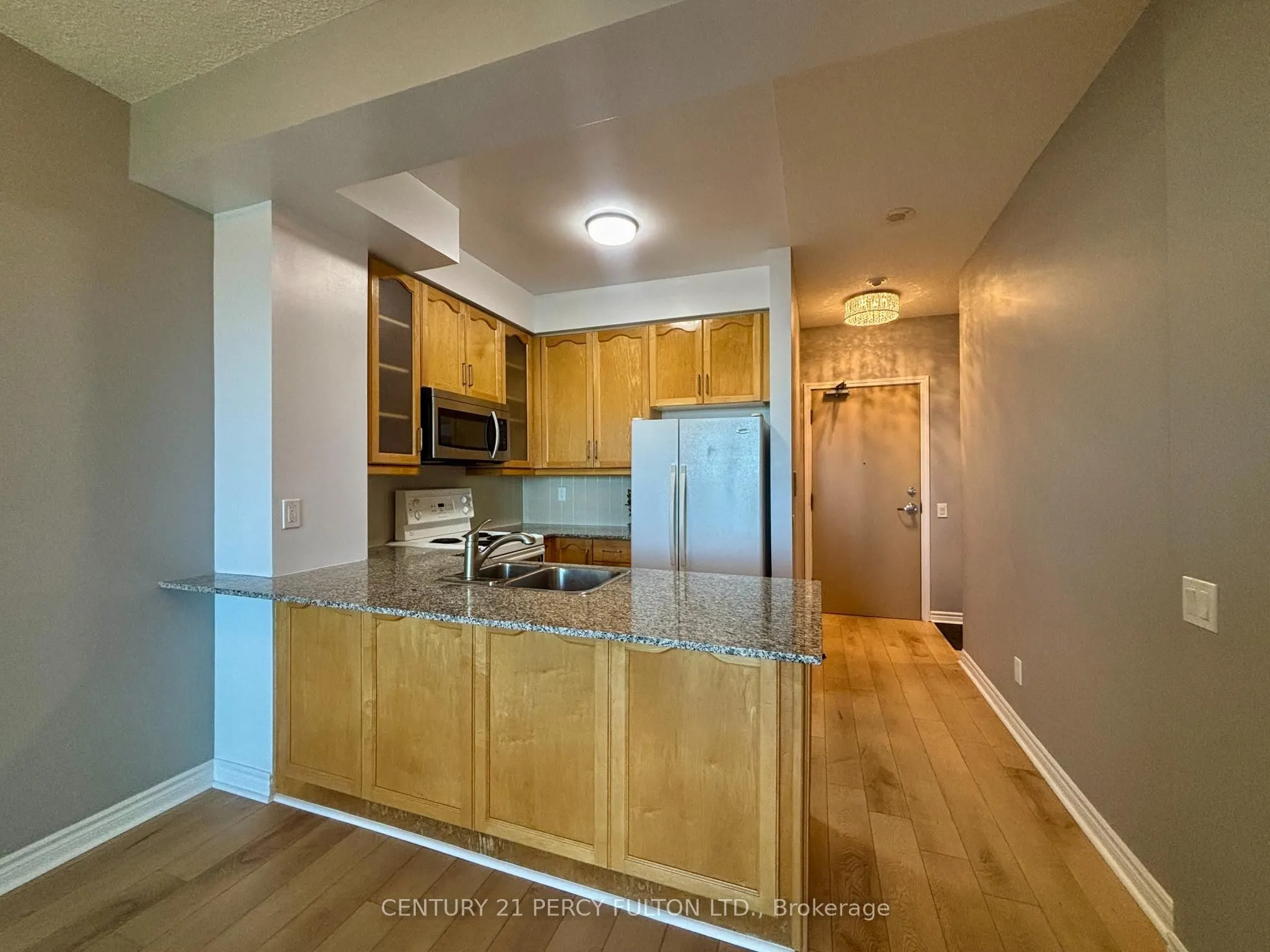 60 Byng Avenue, #2406