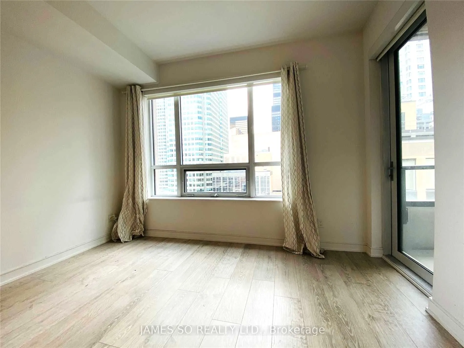 88 Scott Street, #1101