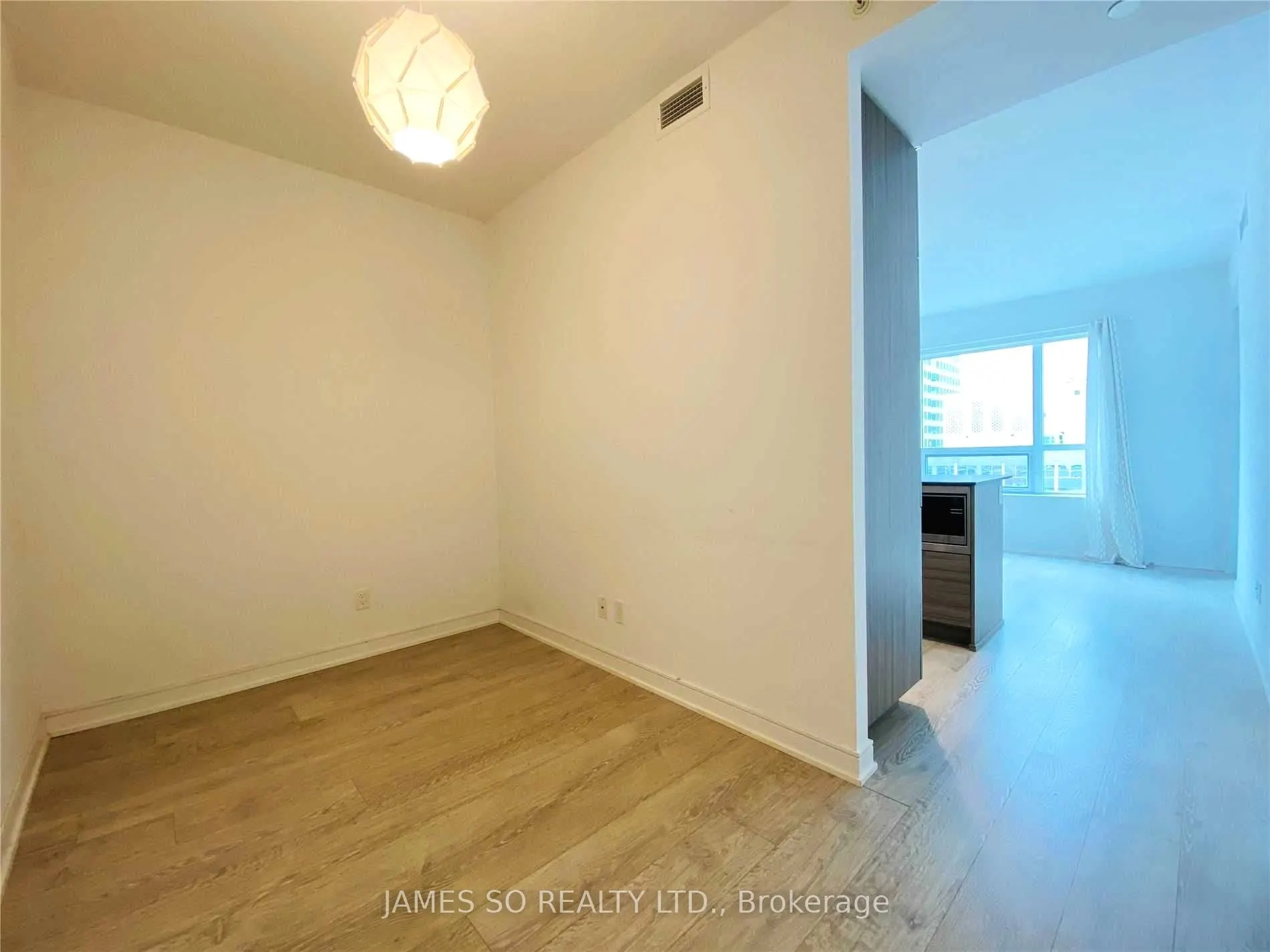 88 Scott Street, #1101