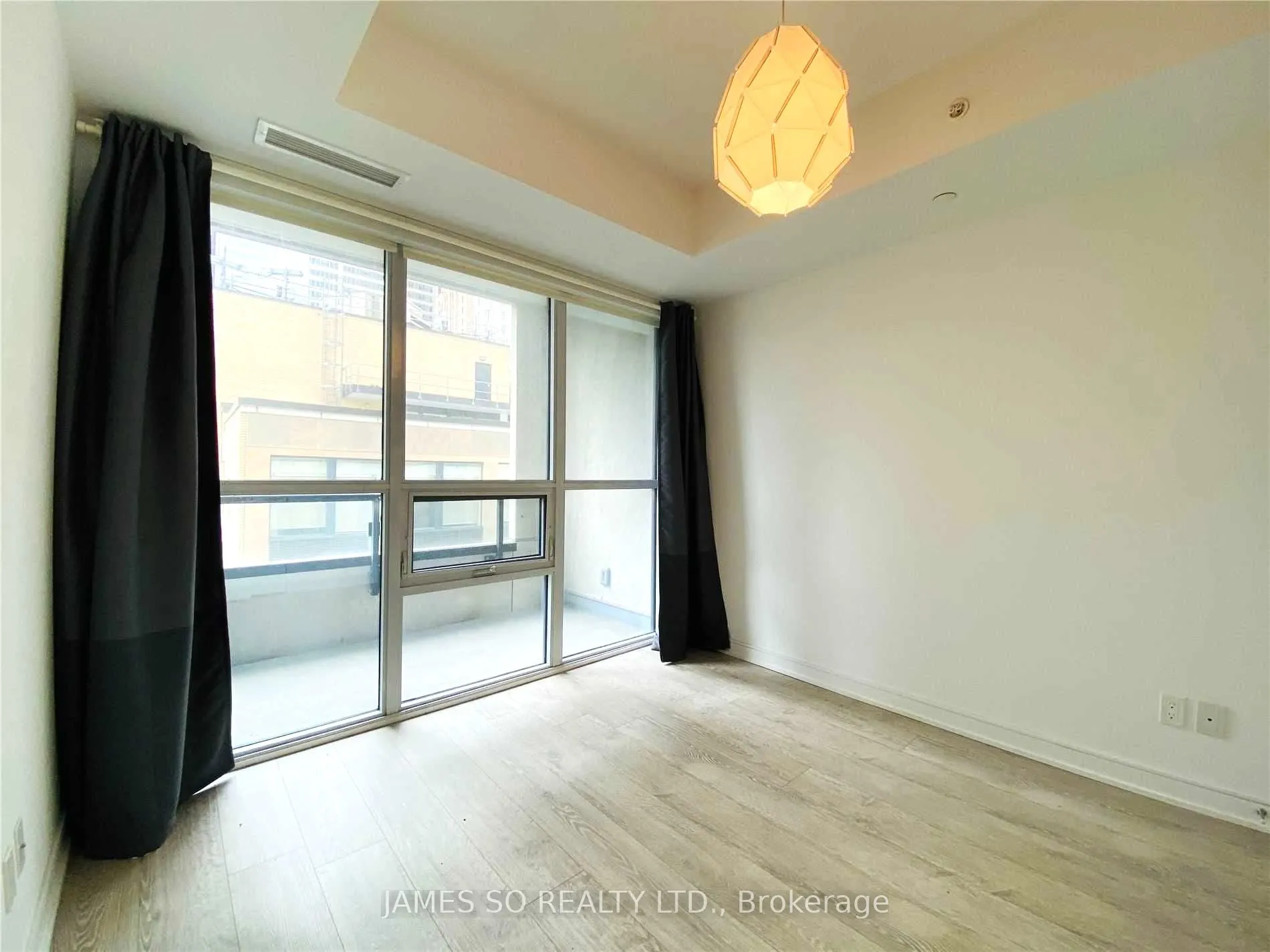 88 Scott Street, #1101