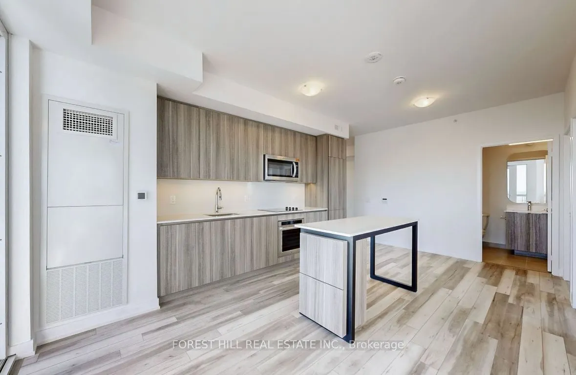15 Richardson Street, #1613