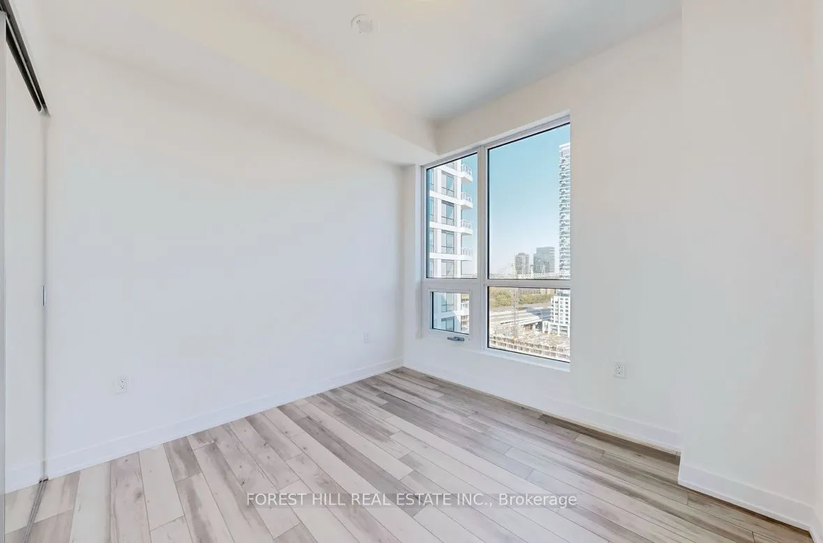 15 Richardson Street, #1613