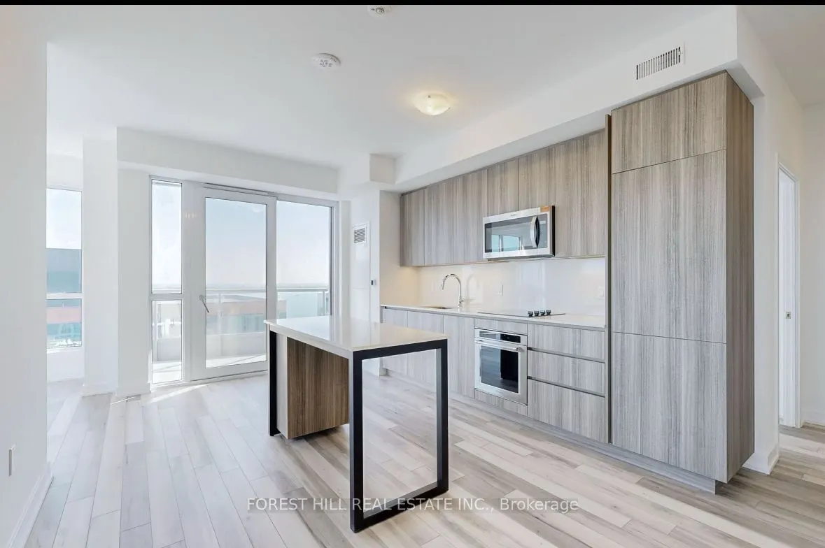 15 Richardson Street, #1613