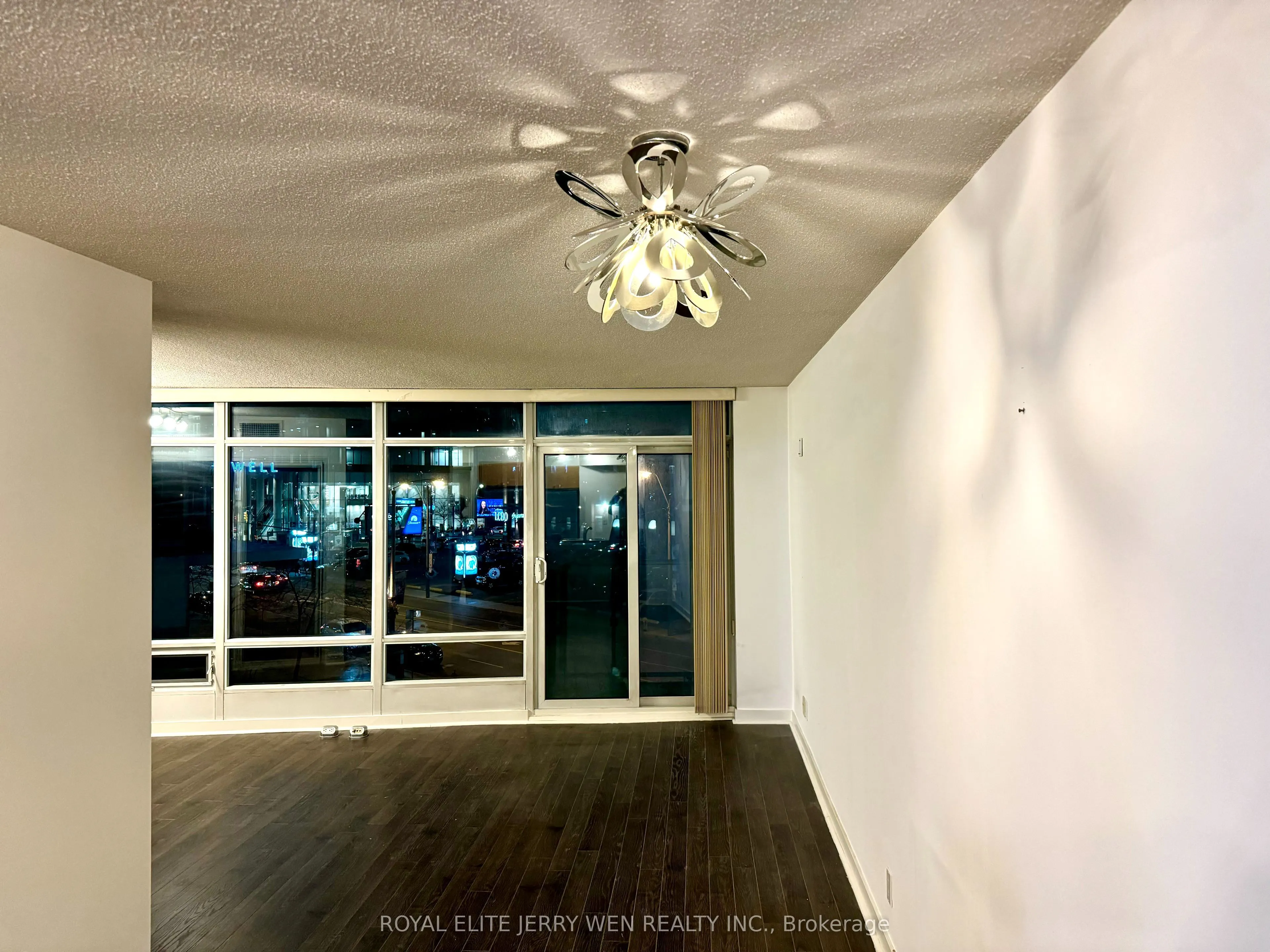 373 Front Street W, #301