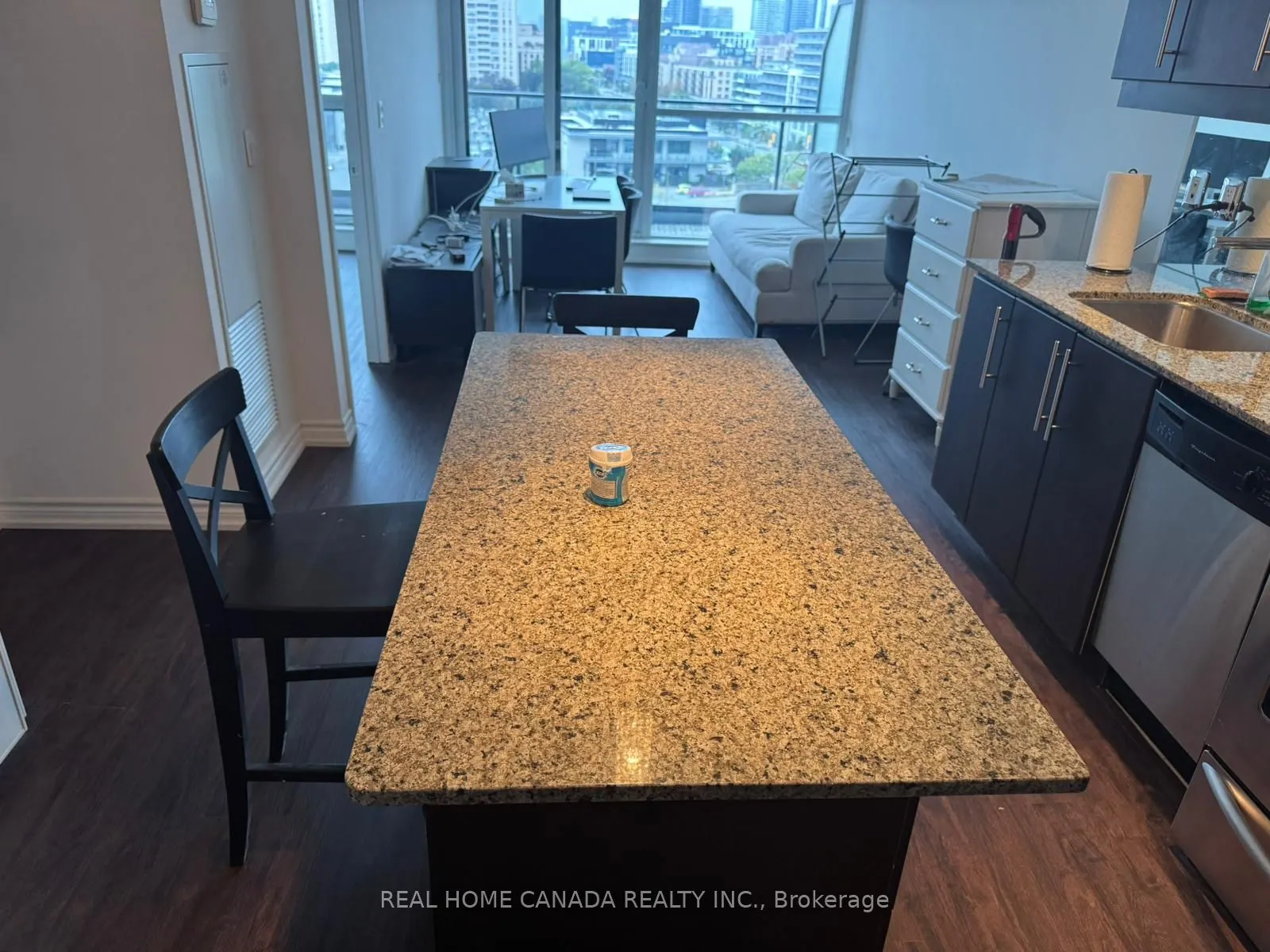 2885 Bayview Avenue, #506