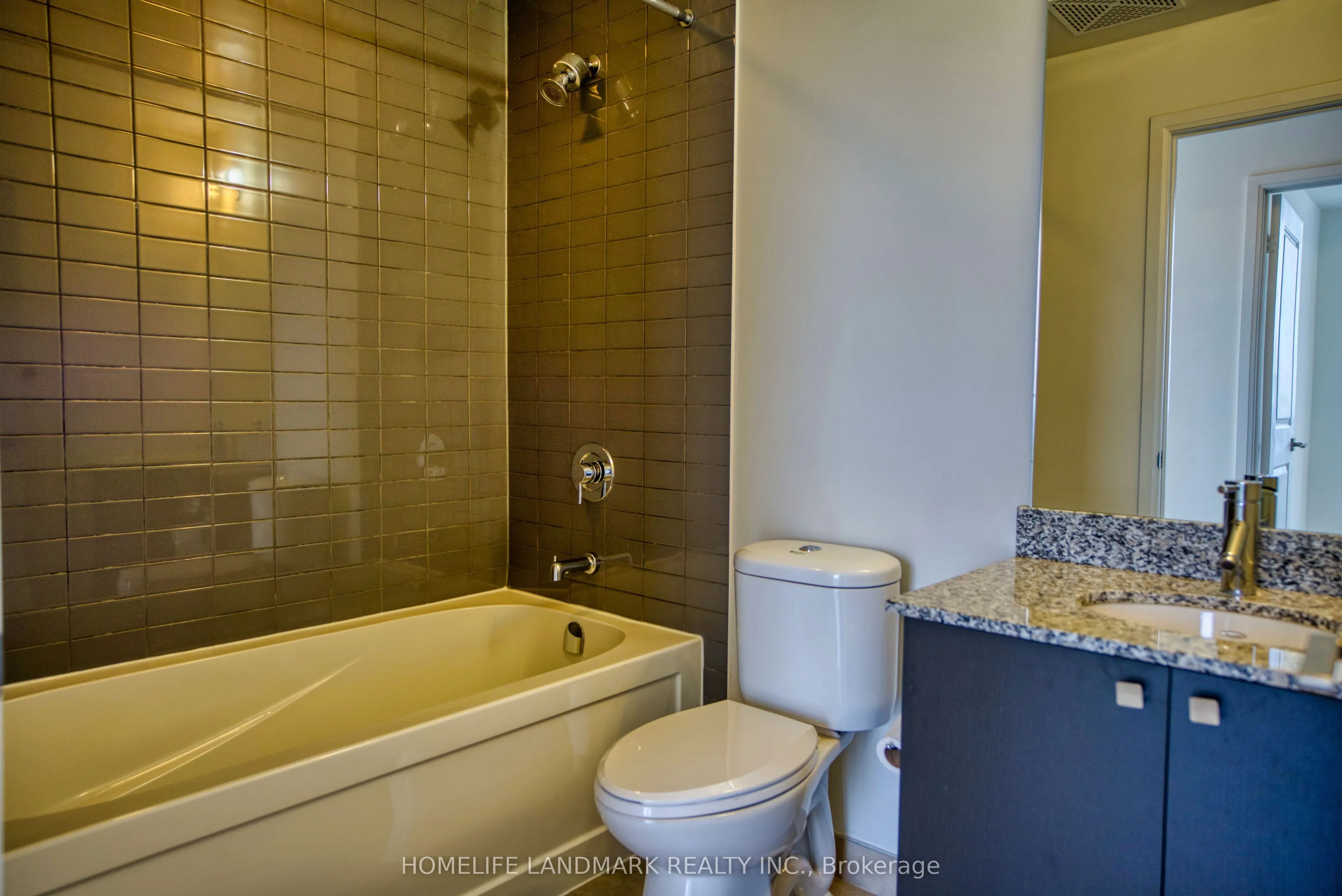 88 Sheppard Avenue E, #3402