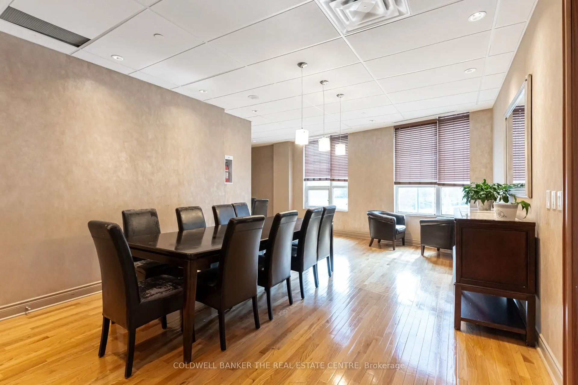18 Holmes Avenue, #310