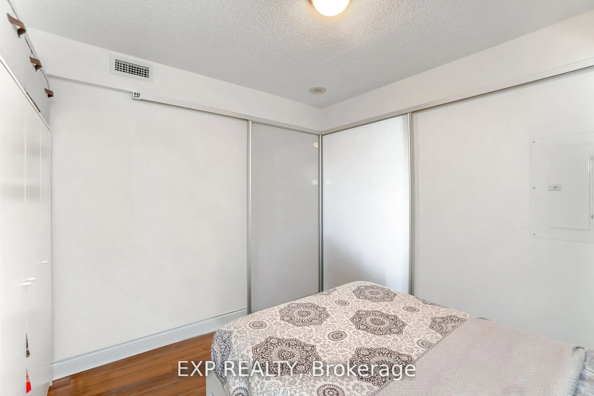 28 Ted Rogers Way, #308