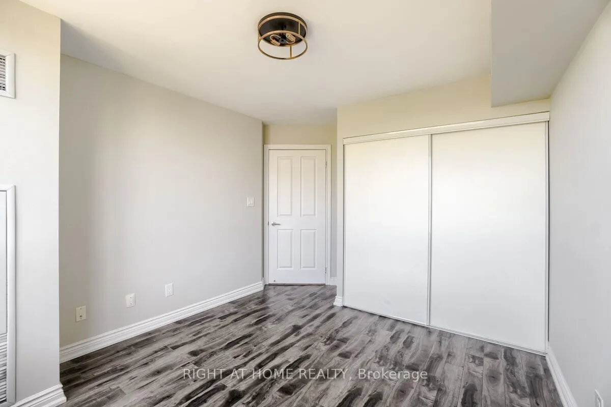 3181 Bayview Avenue, #618