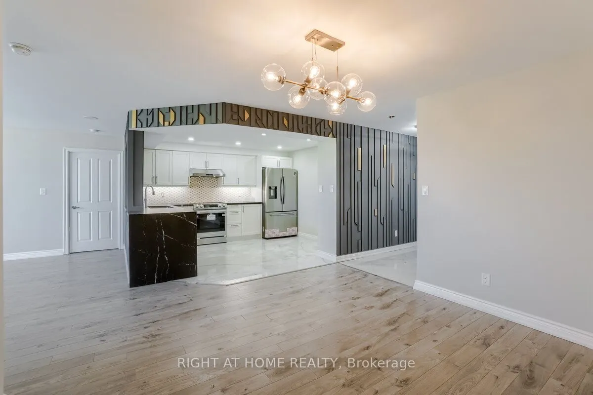 3181 Bayview Avenue, #618