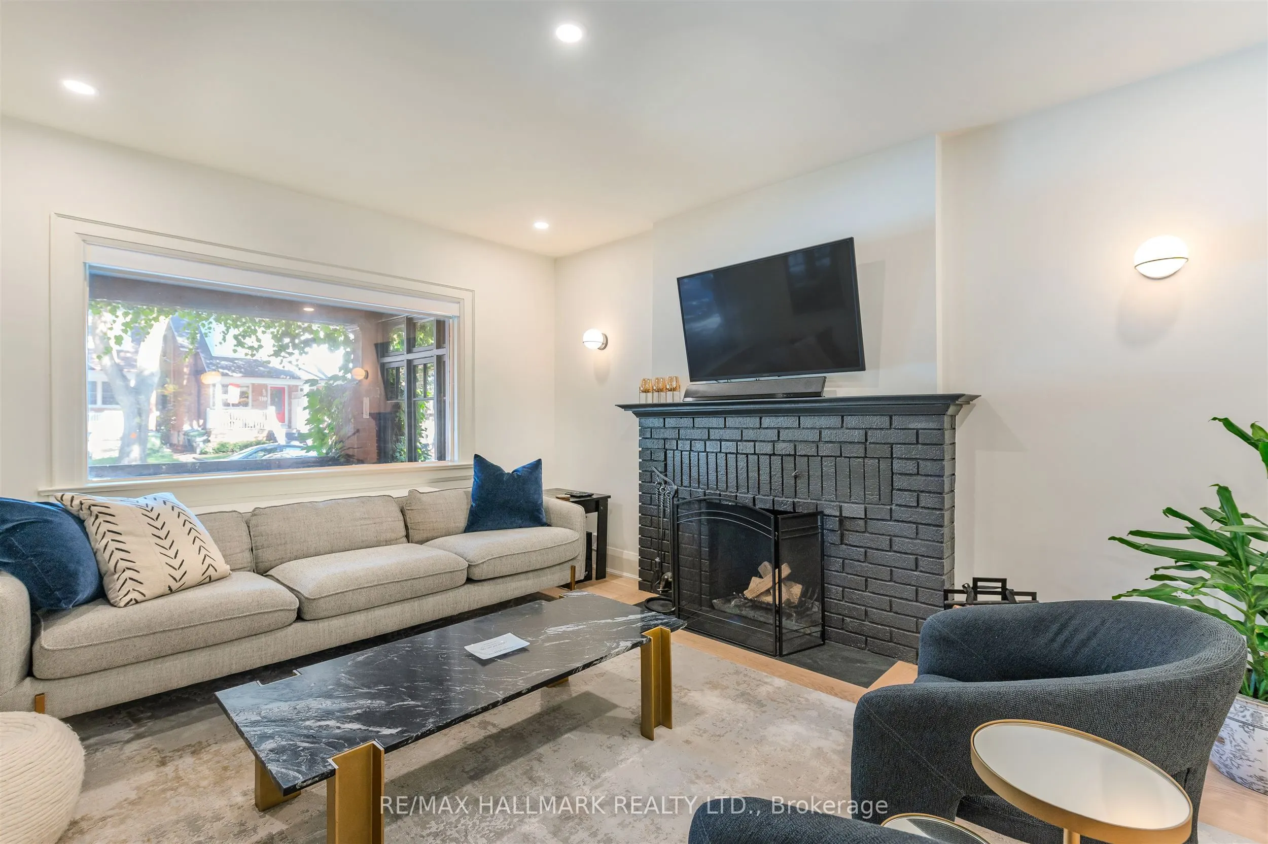 109 Douglas Avenue