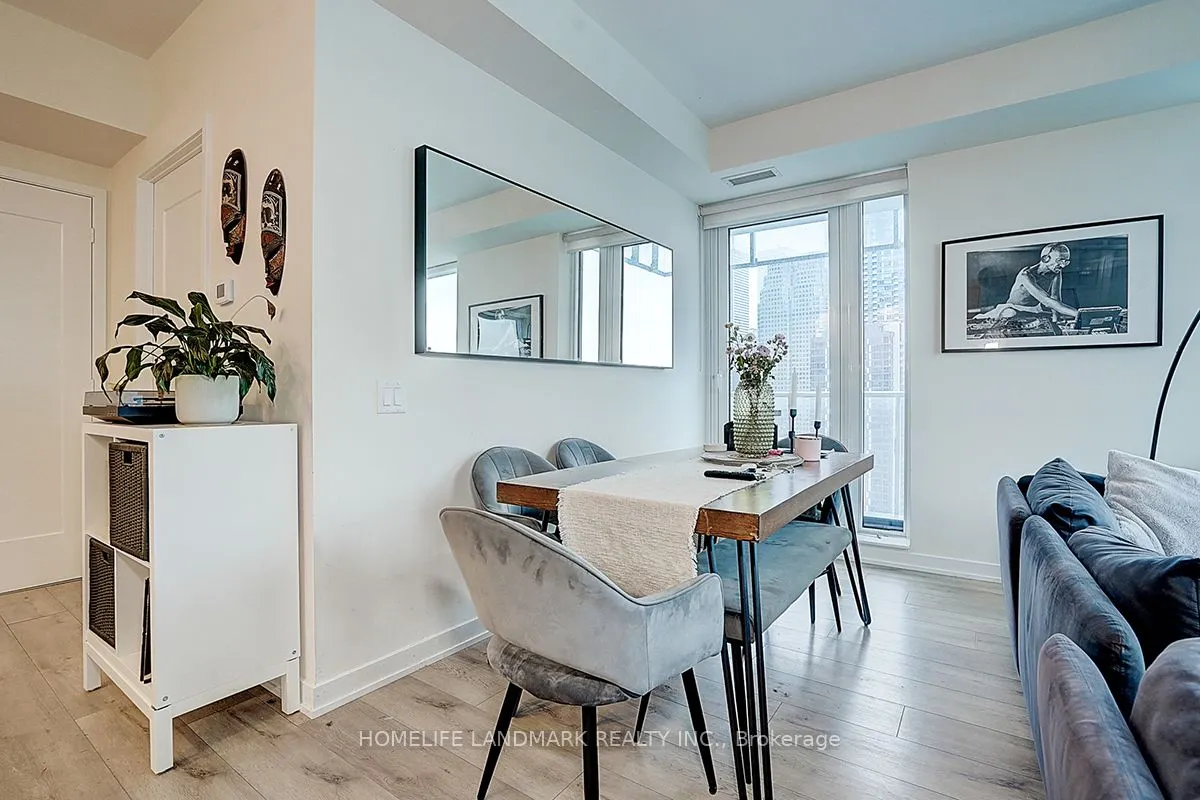 28 Freeland Street, #2707