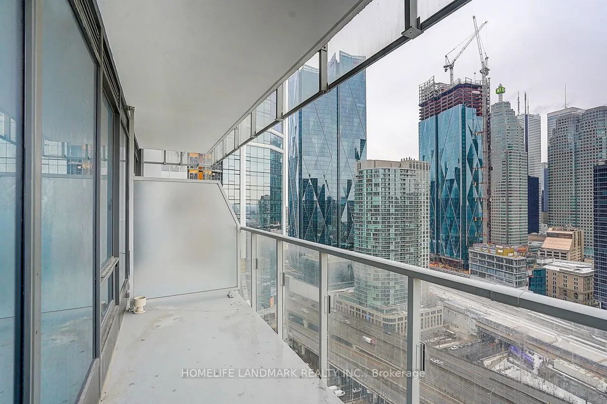 28 Freeland Street, #2707