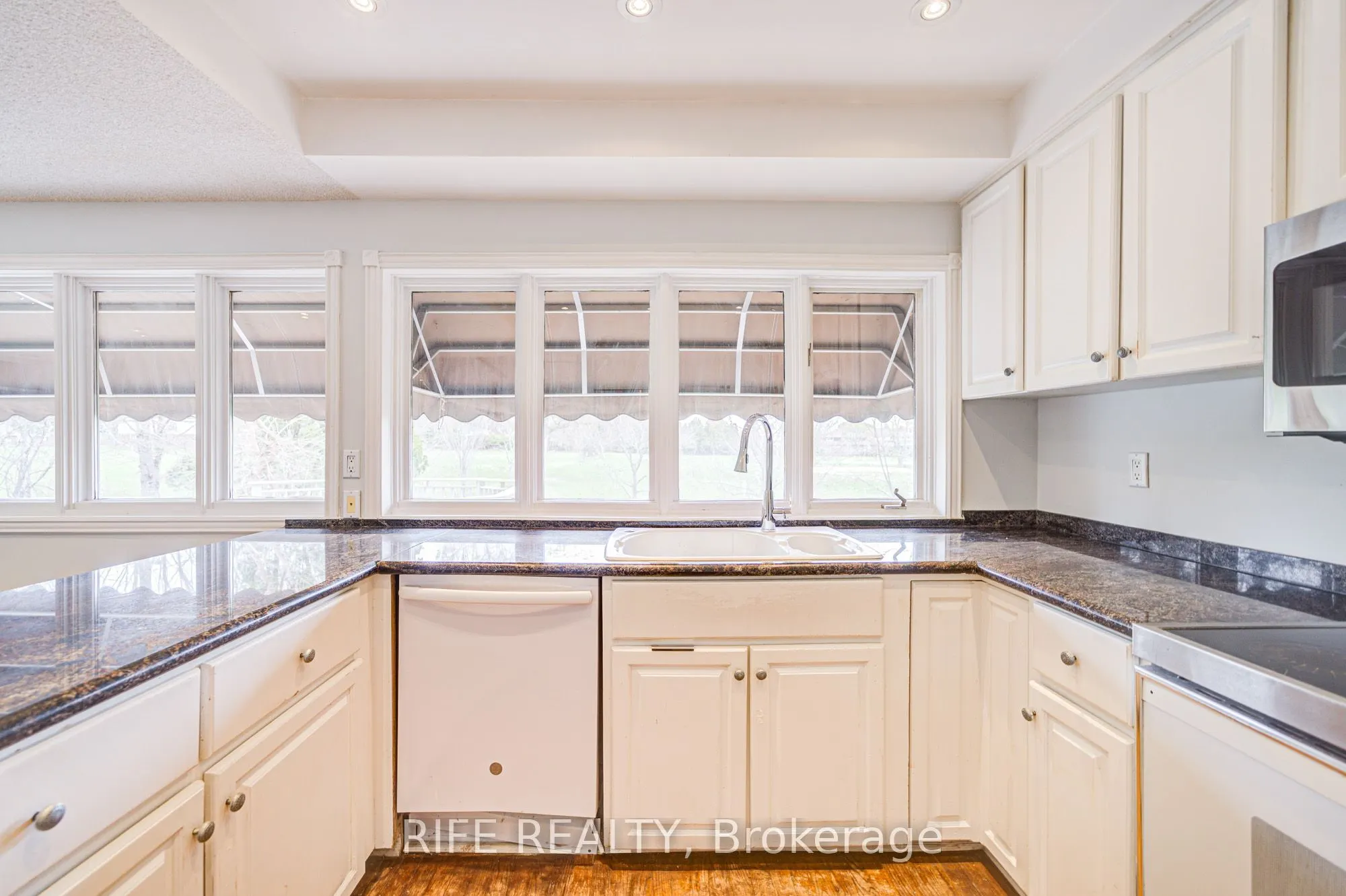 17 Bramble Drive