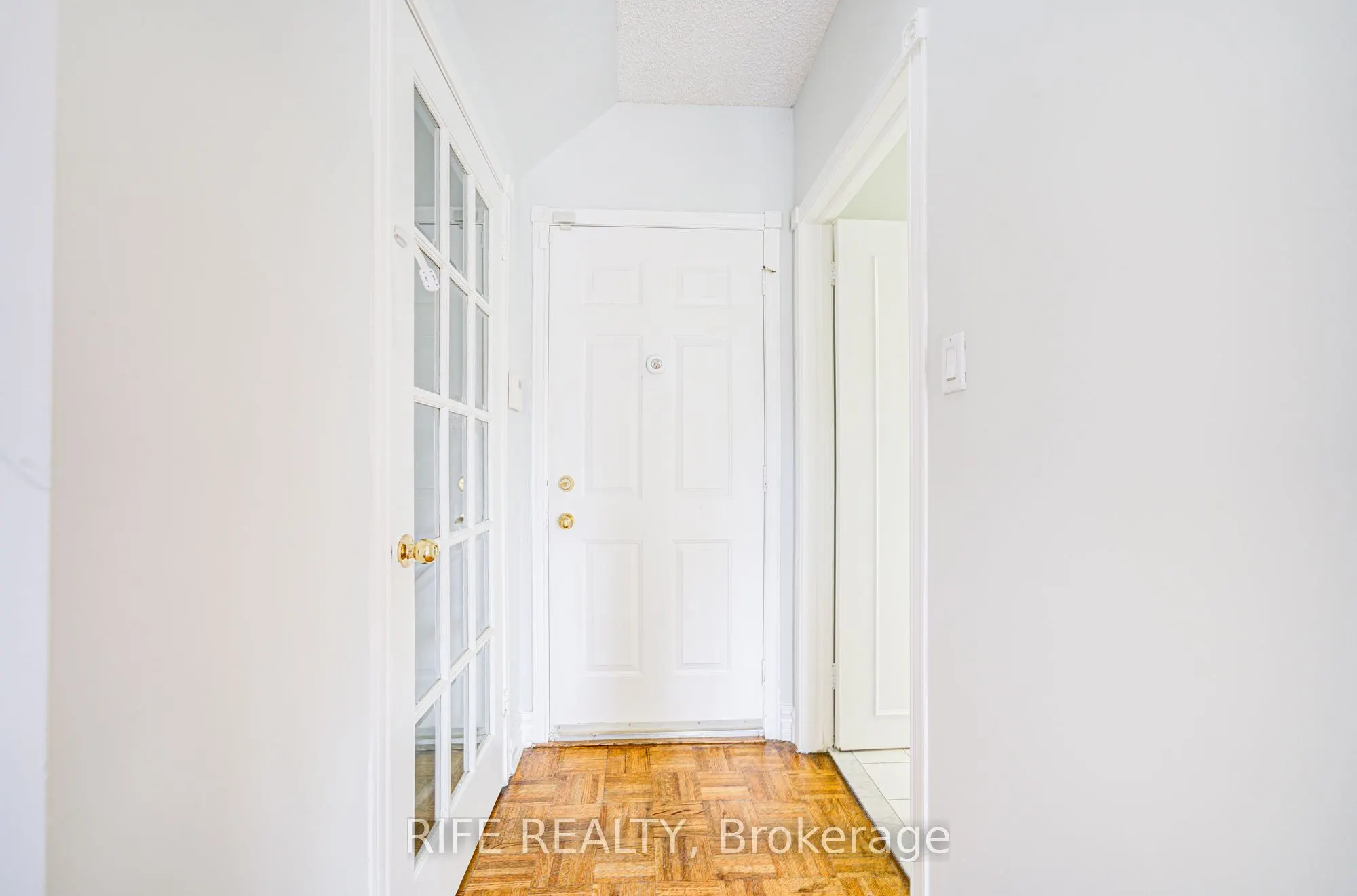 17 Bramble Drive