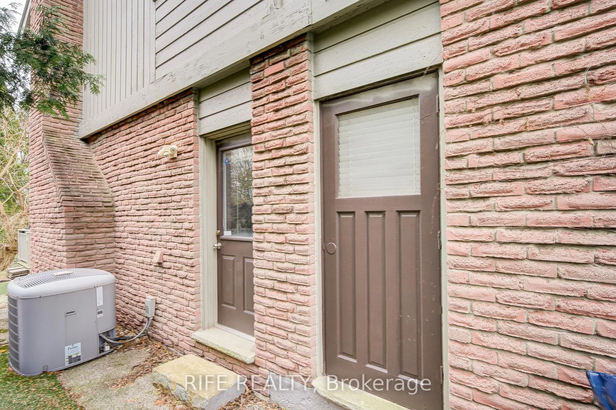 17 Bramble Drive