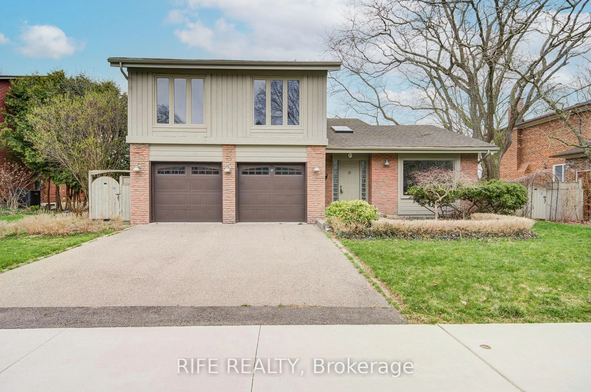 17 Bramble Drive