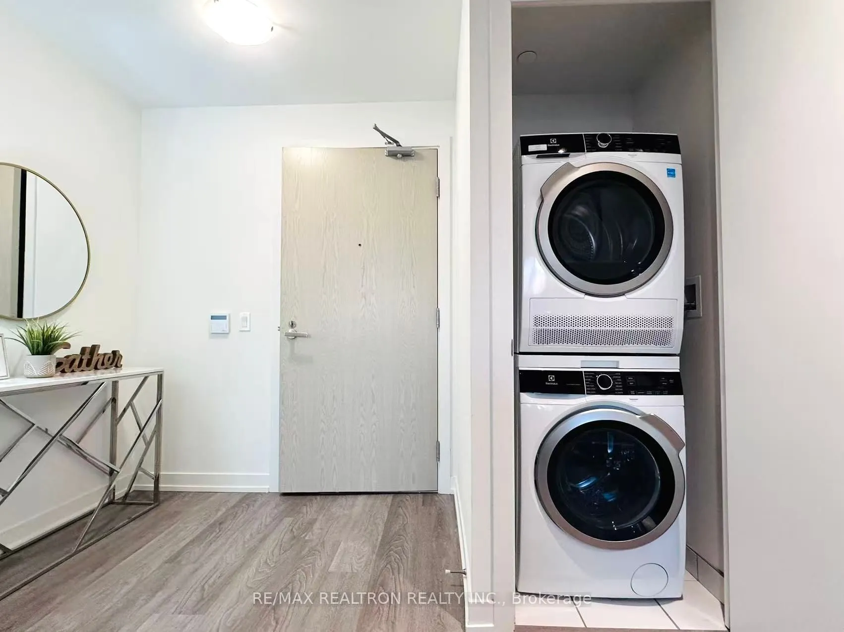 55 Cooper Street, #6303