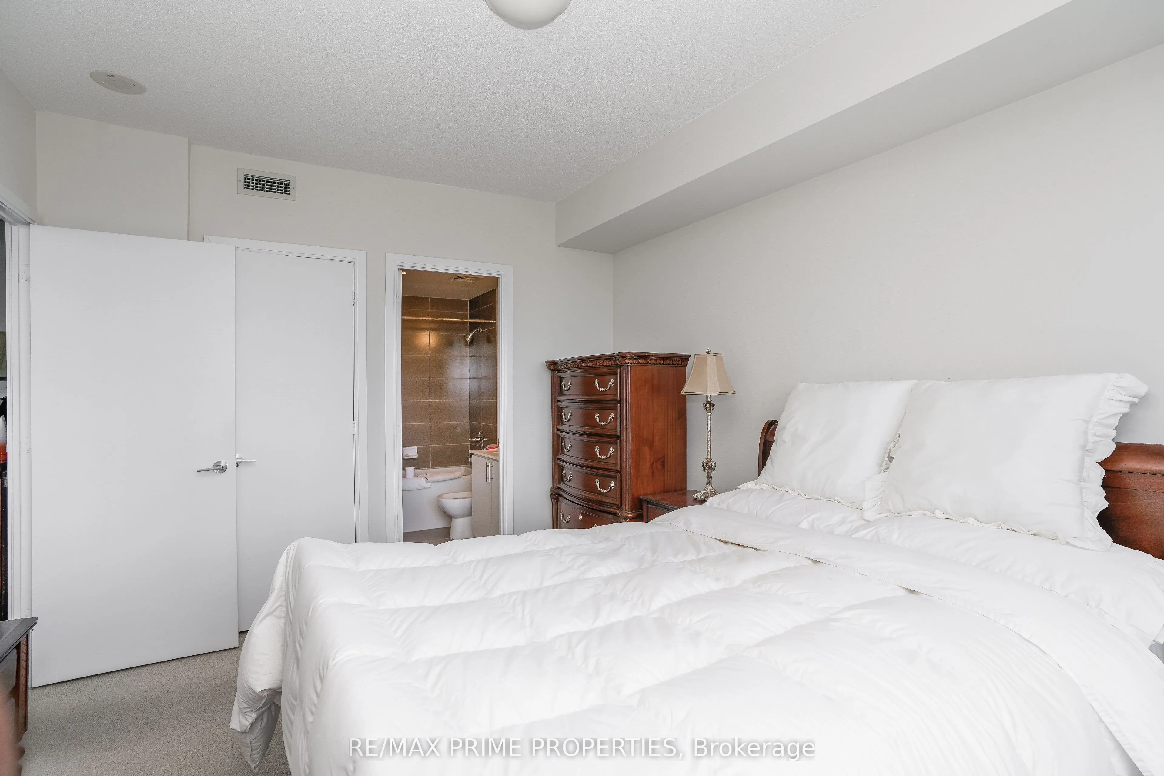 181 Wynford Drive, #1804