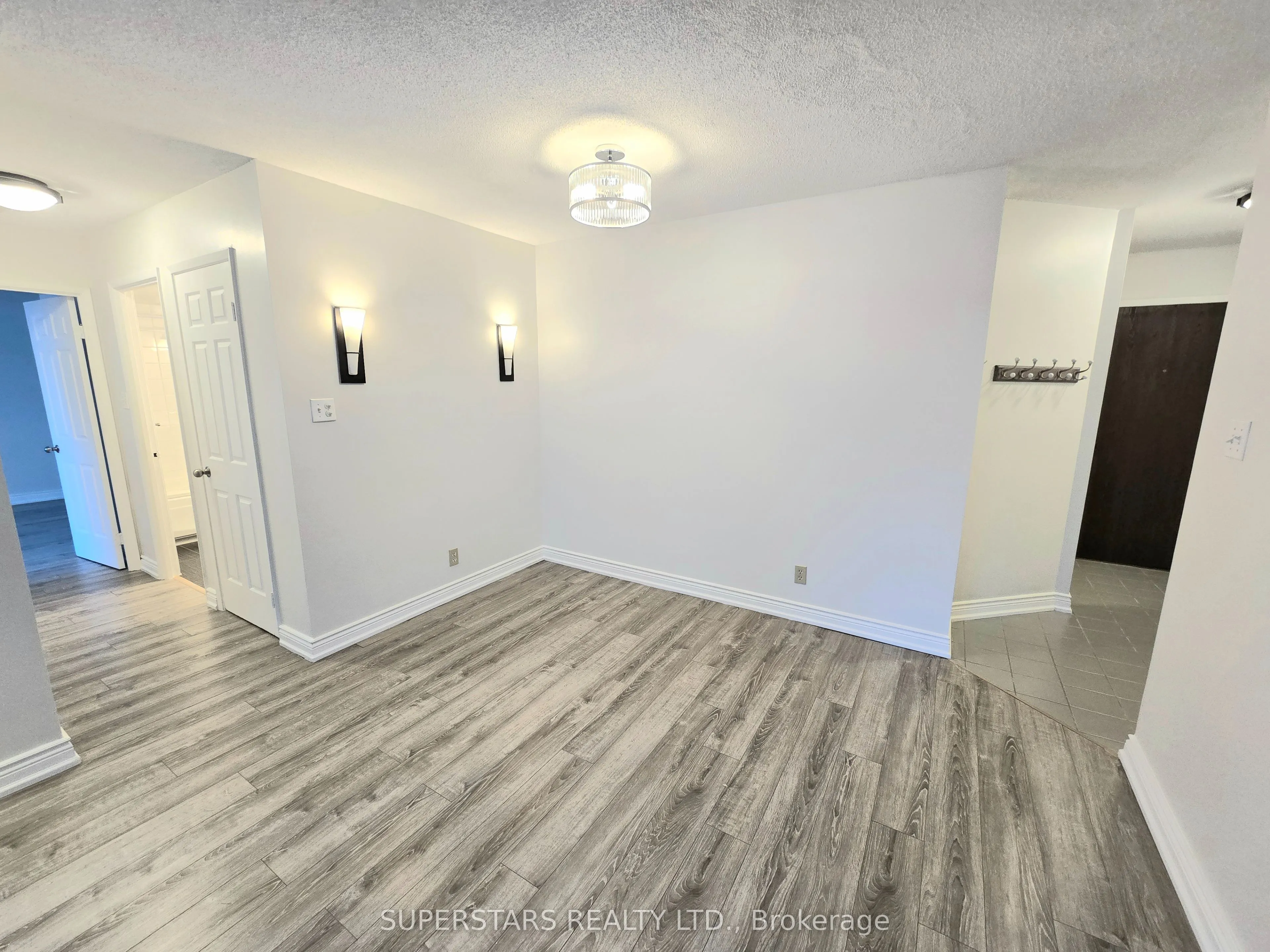 44 Gerrard Street W, #603