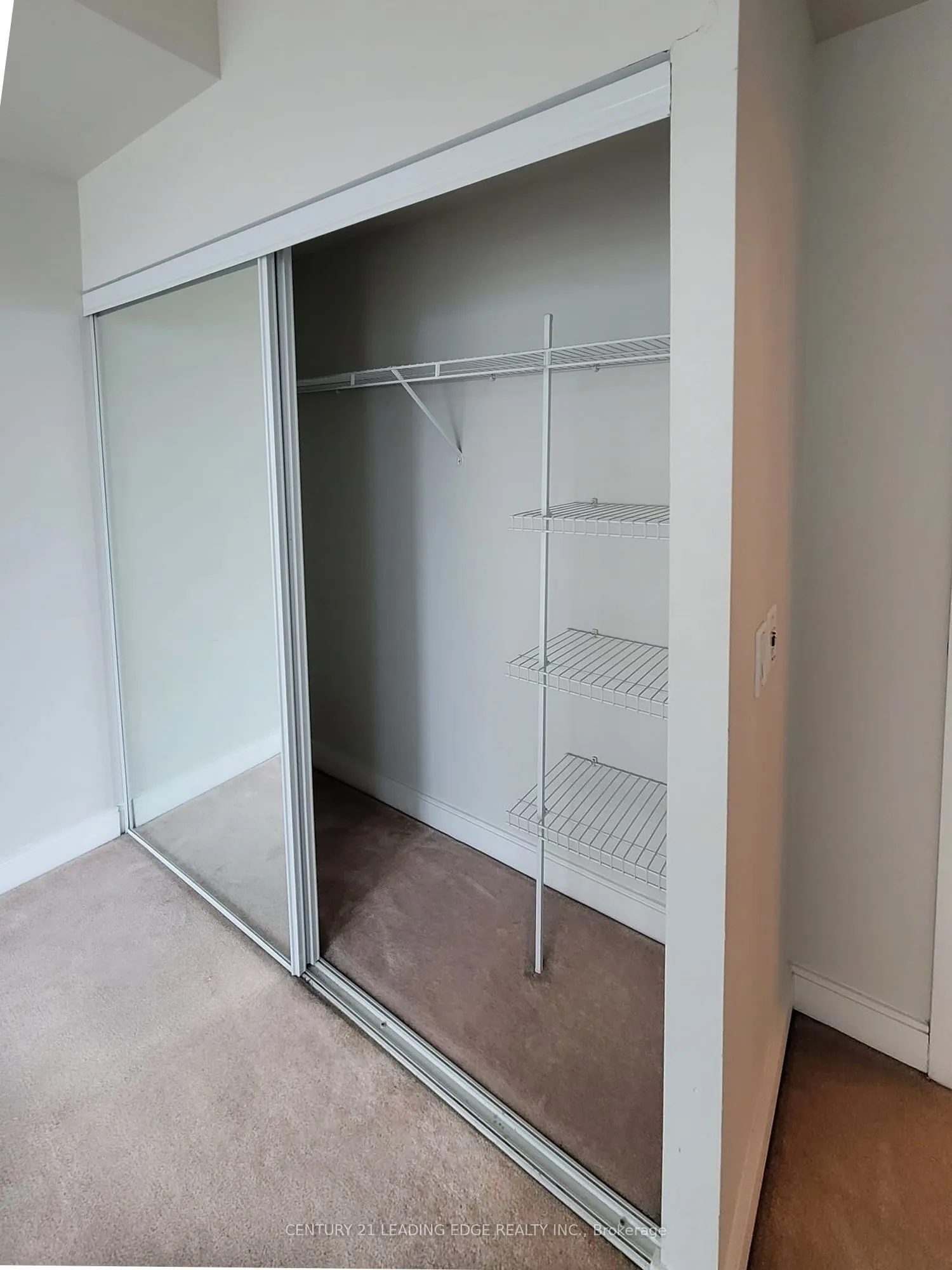 1 Scott Street, #1403