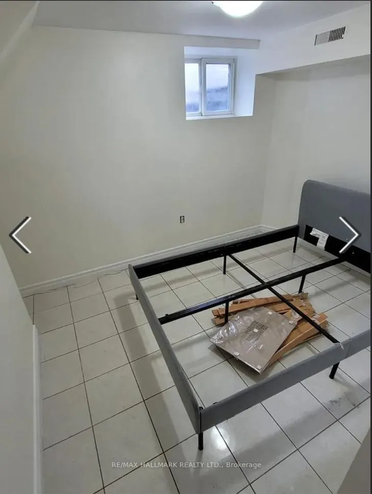 702 Bathurst Street, #Lower