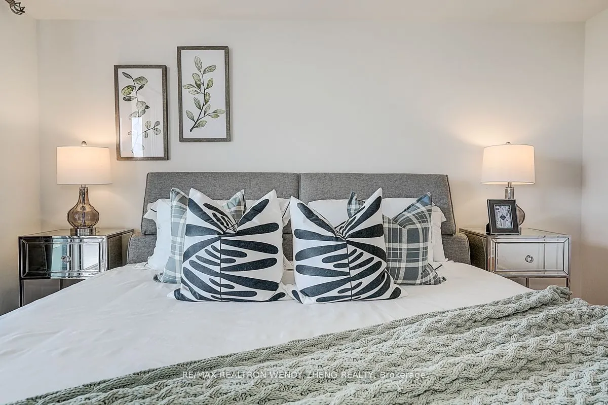 21 Hillcrest Avenue, #2702
