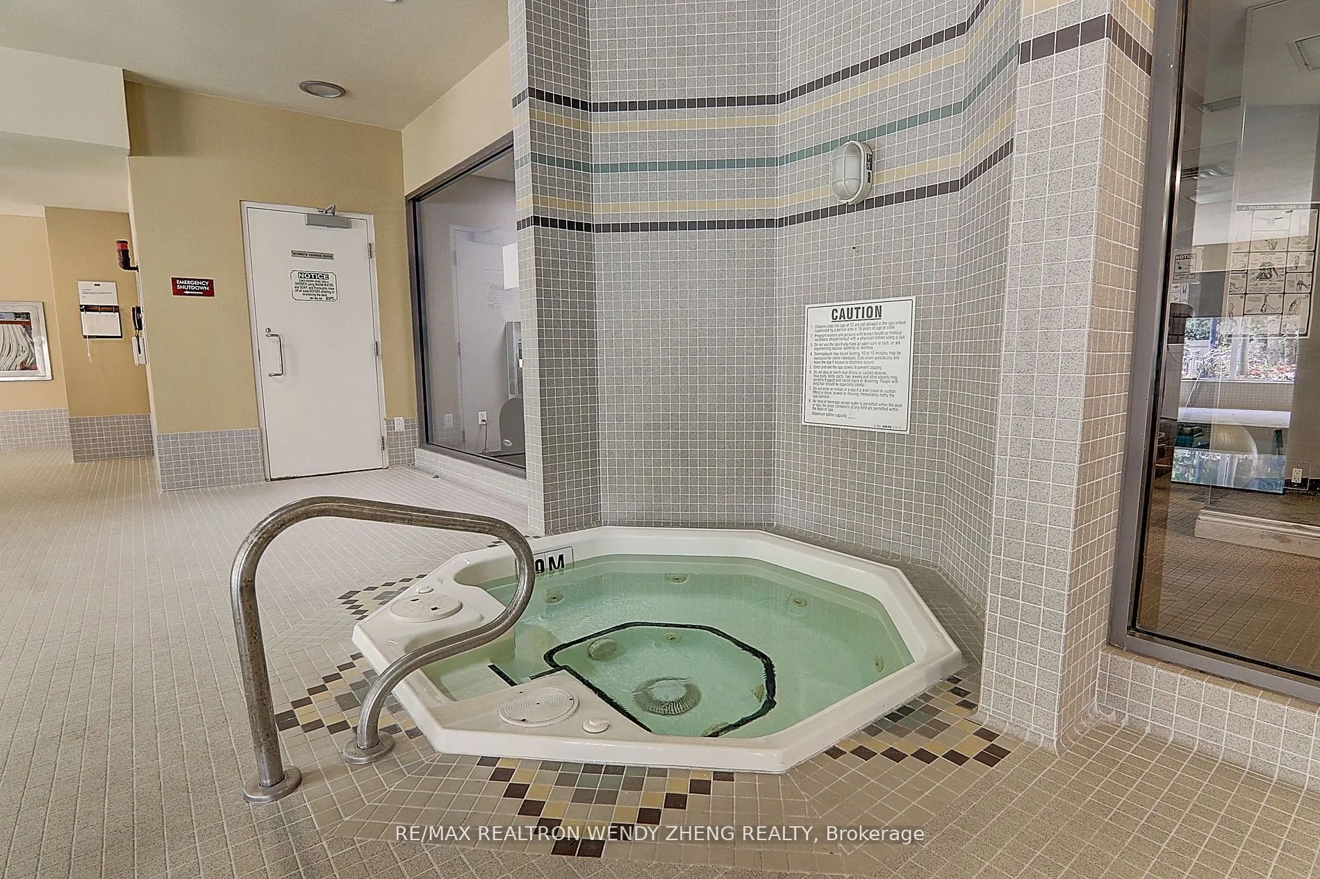21 Hillcrest Avenue, #2702