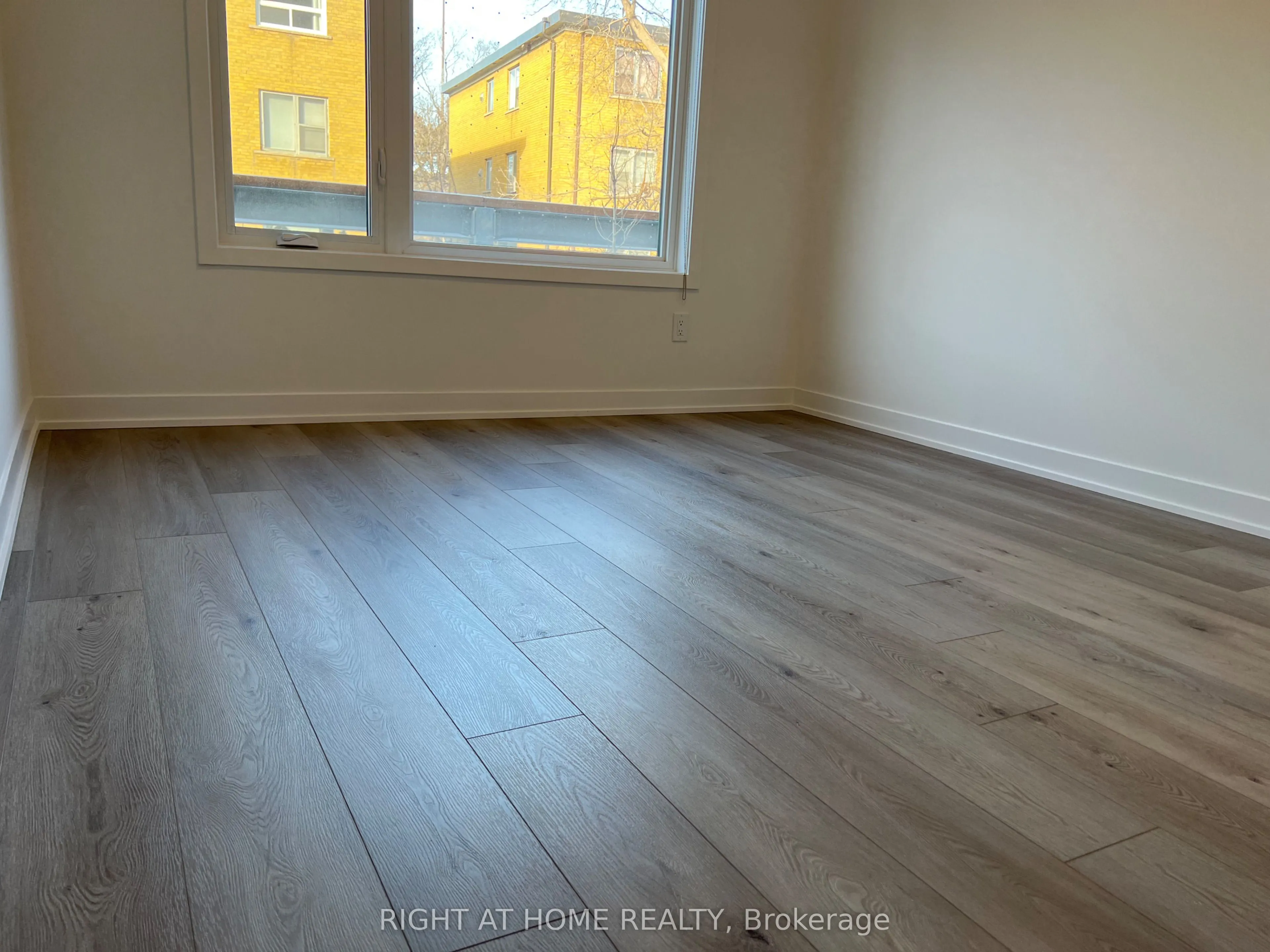 10 Marquette Avenue, #5