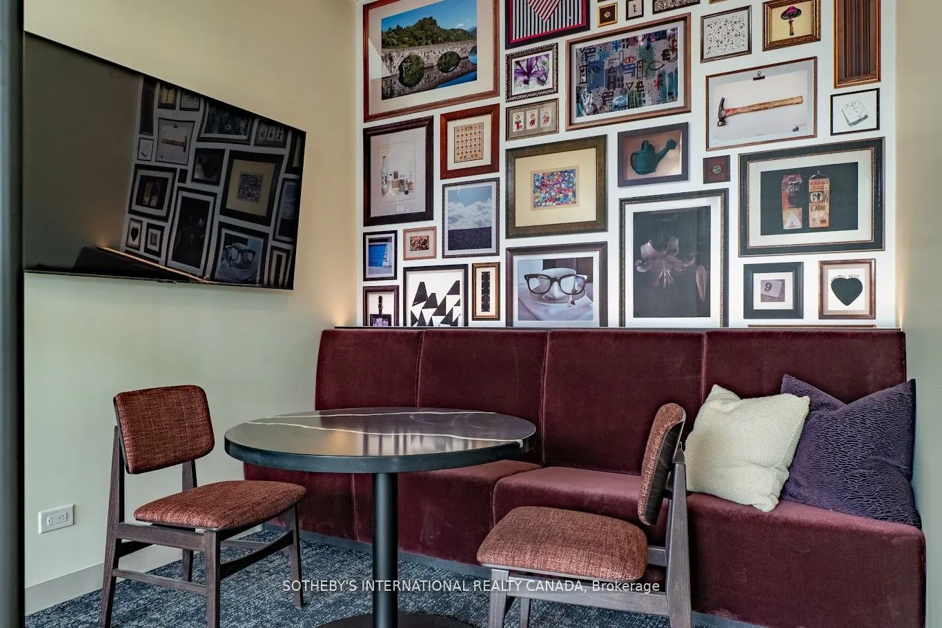 88 Bathurst Street, #1111