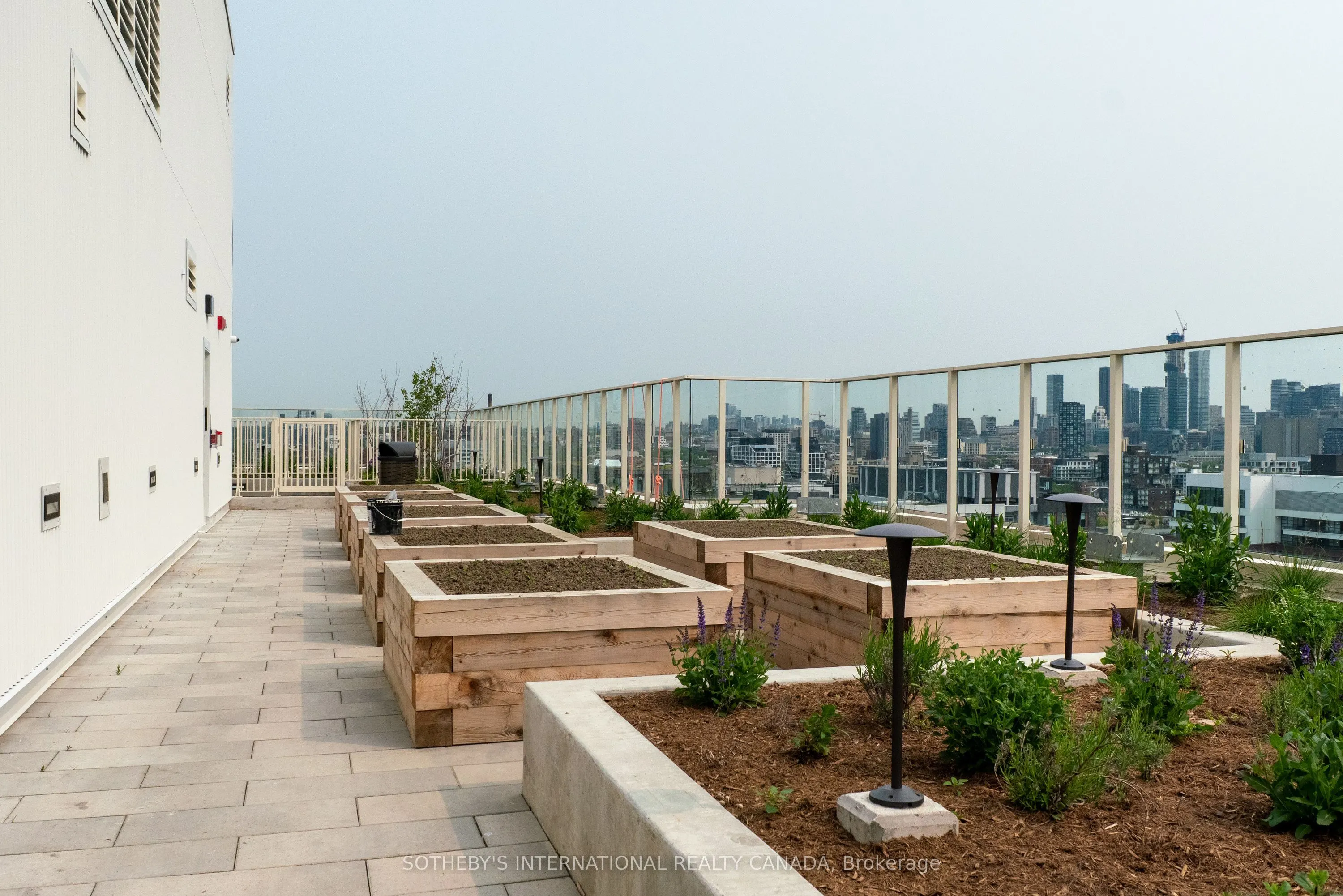 88 Bathurst Street, #1122