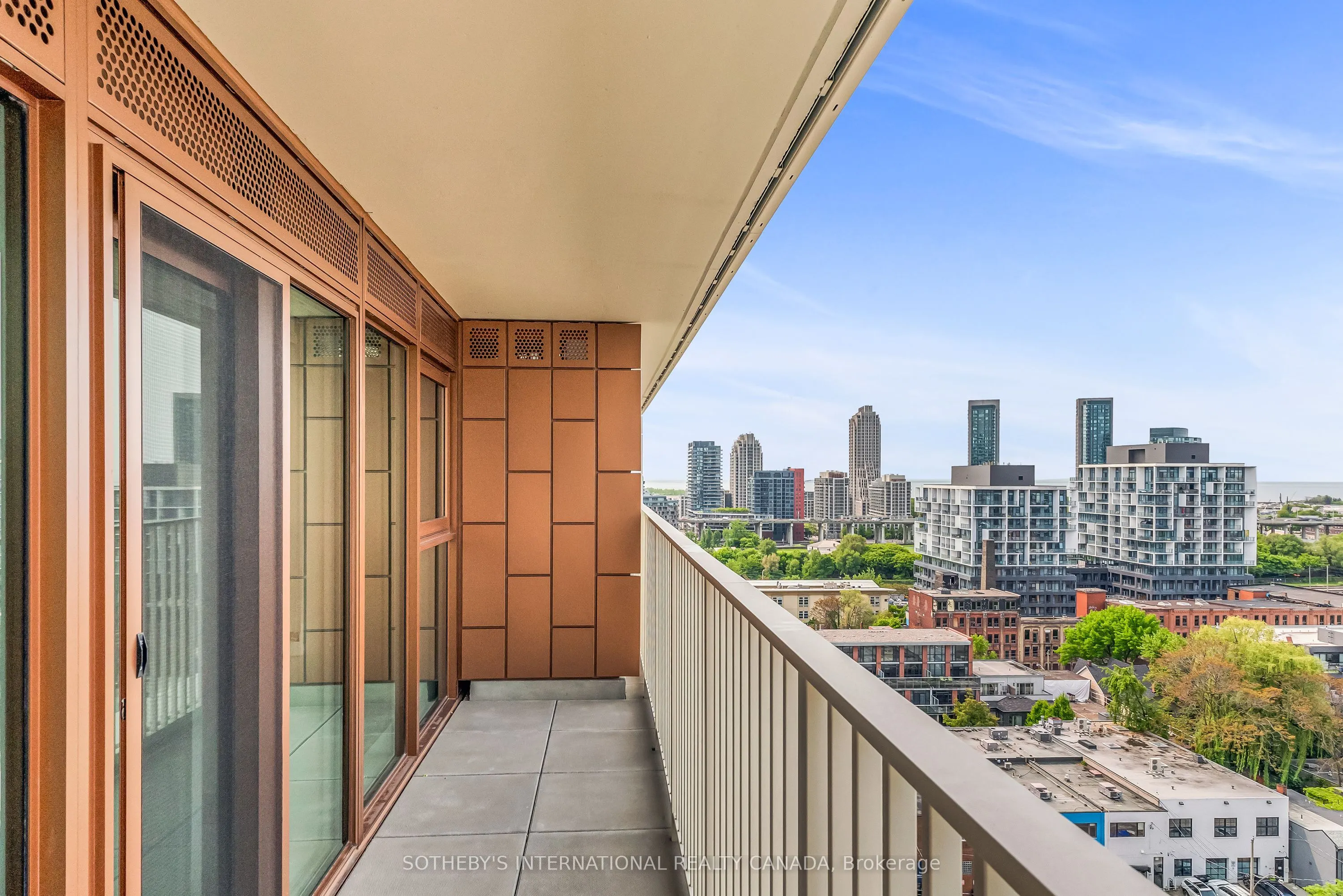 88 Bathurst Street, #1122