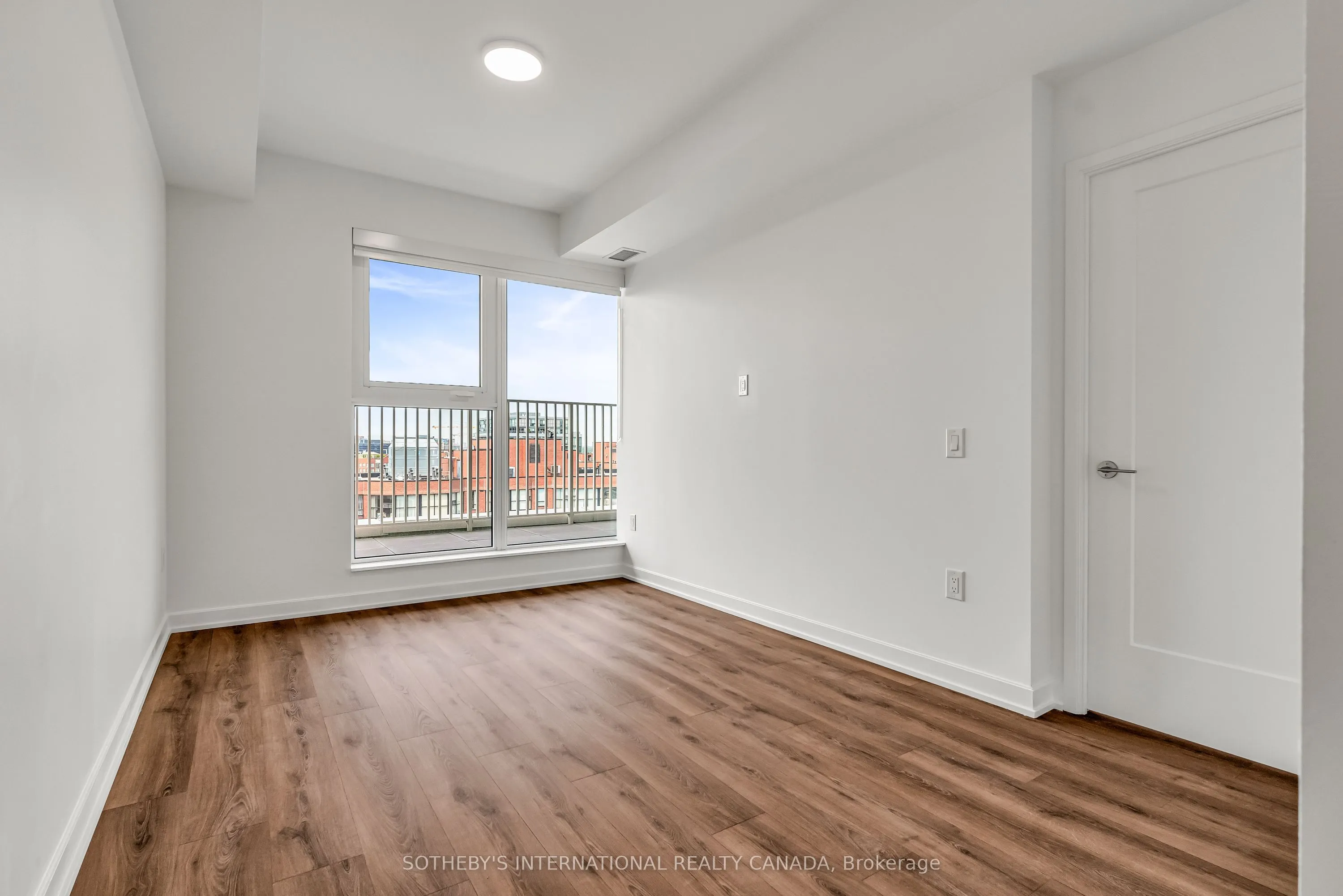 88 Bathurst Street, #1122