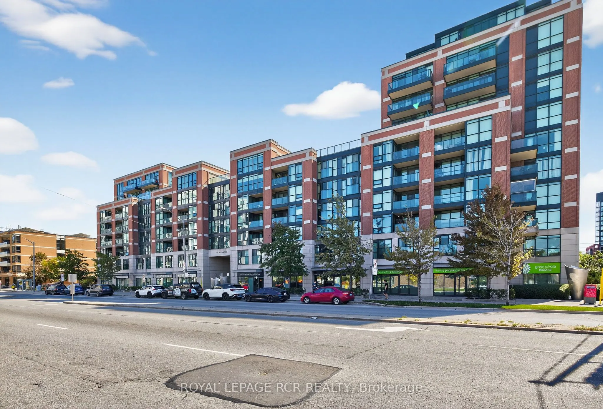 525 Wilson Avenue, #843