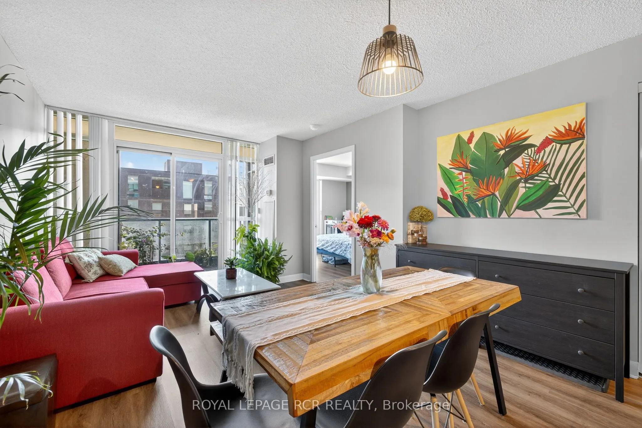 525 Wilson Avenue, #843