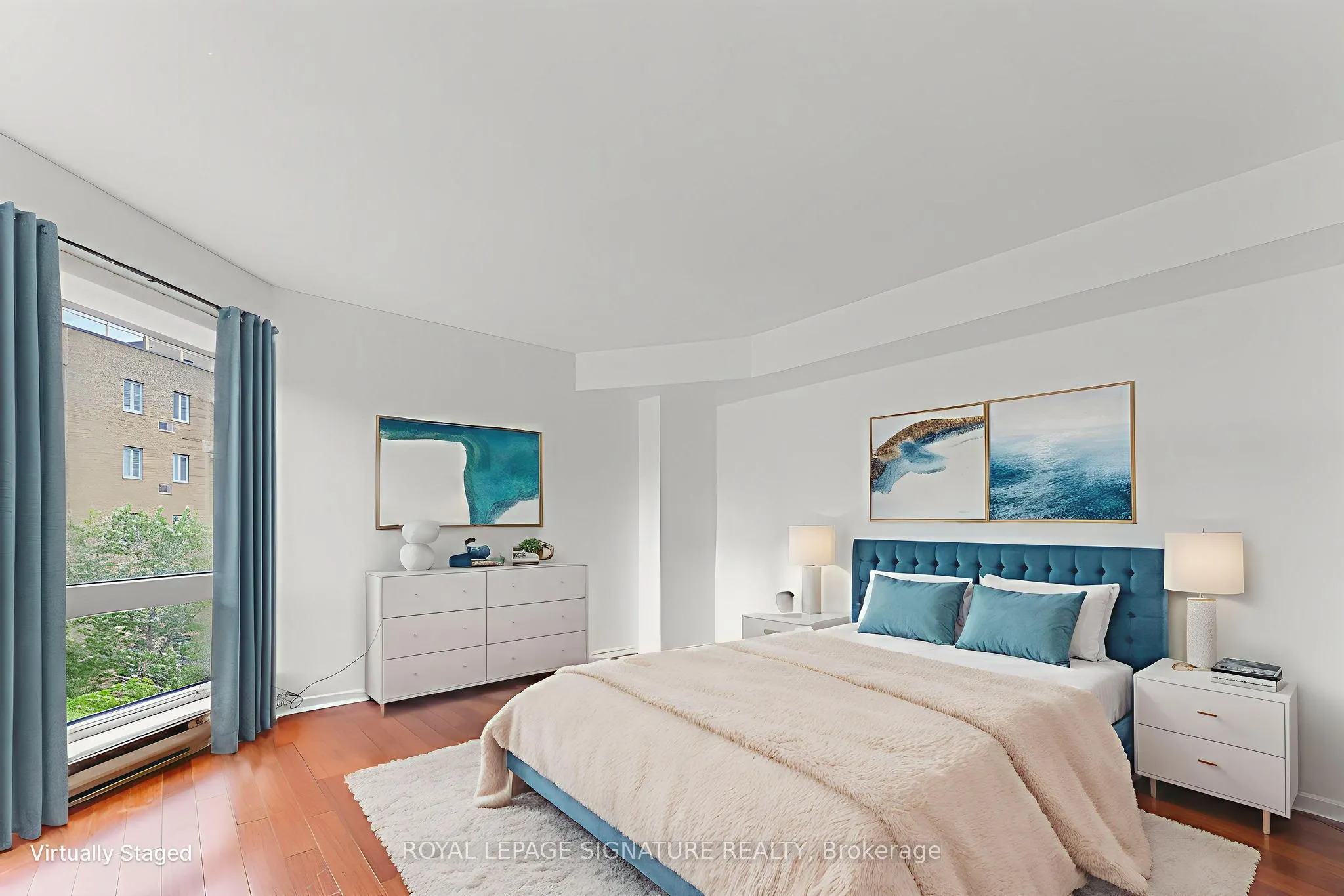 1001 Bay Street, #403