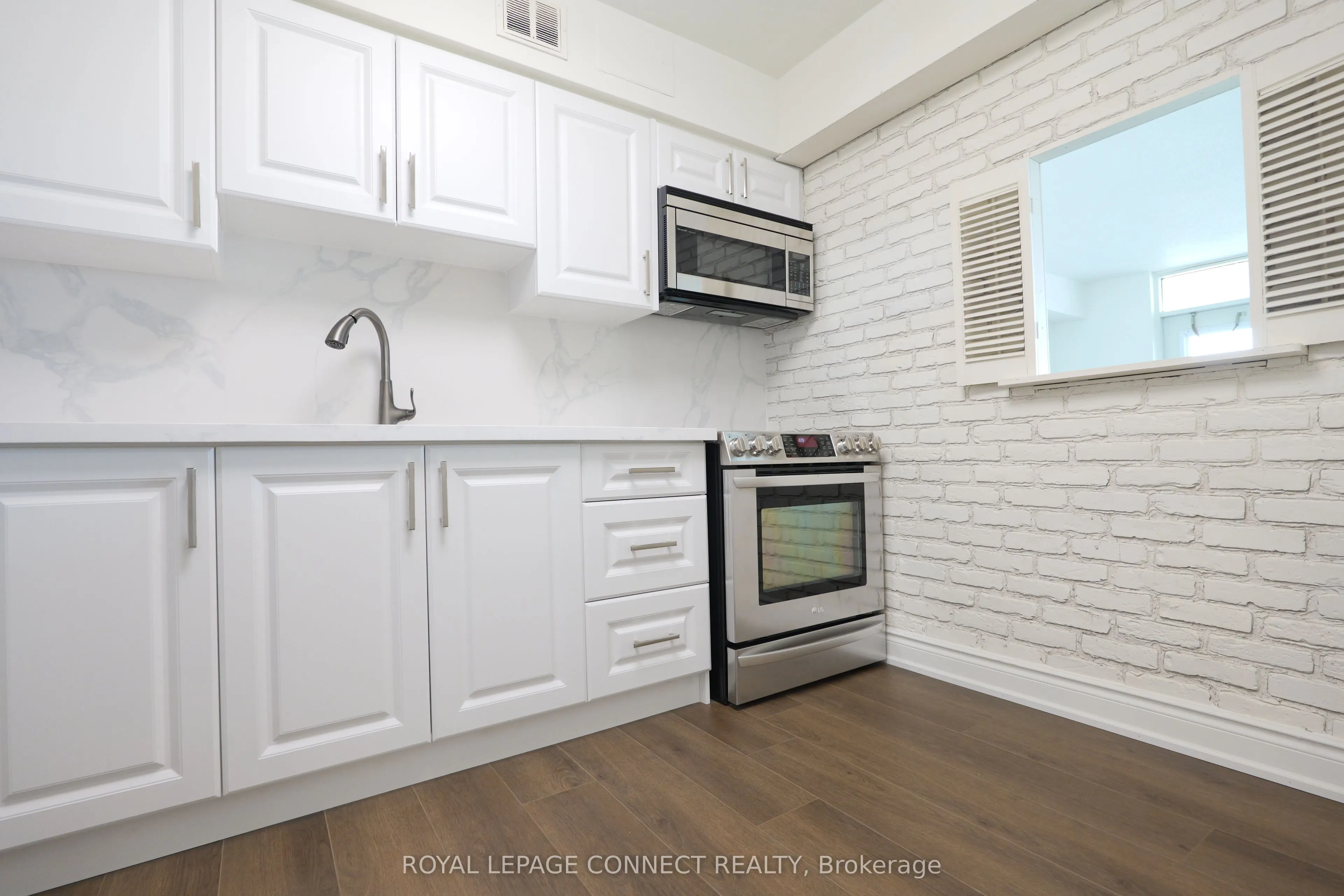 1360 York Mills Road, #912