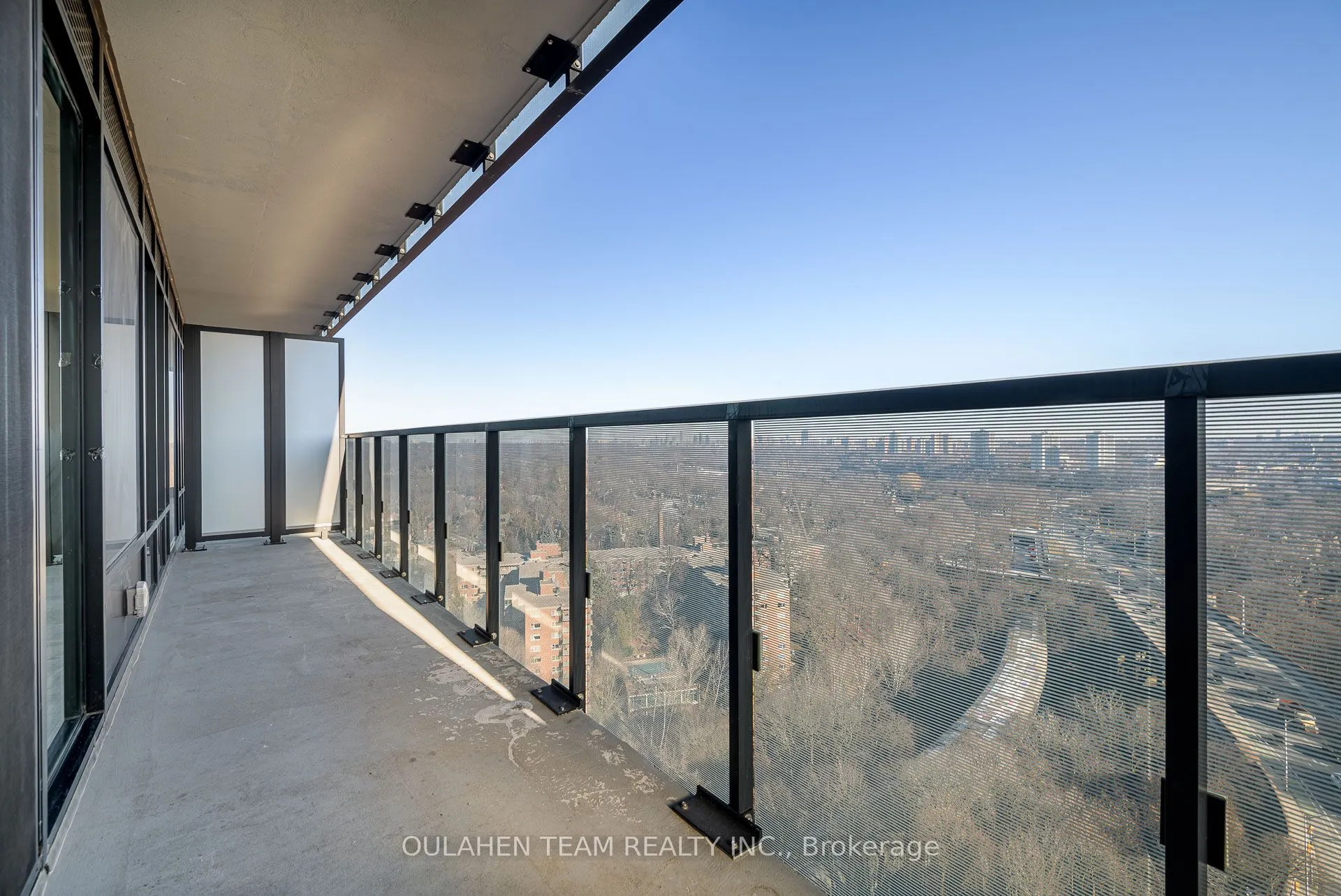 575 Bloor Street E, #1704