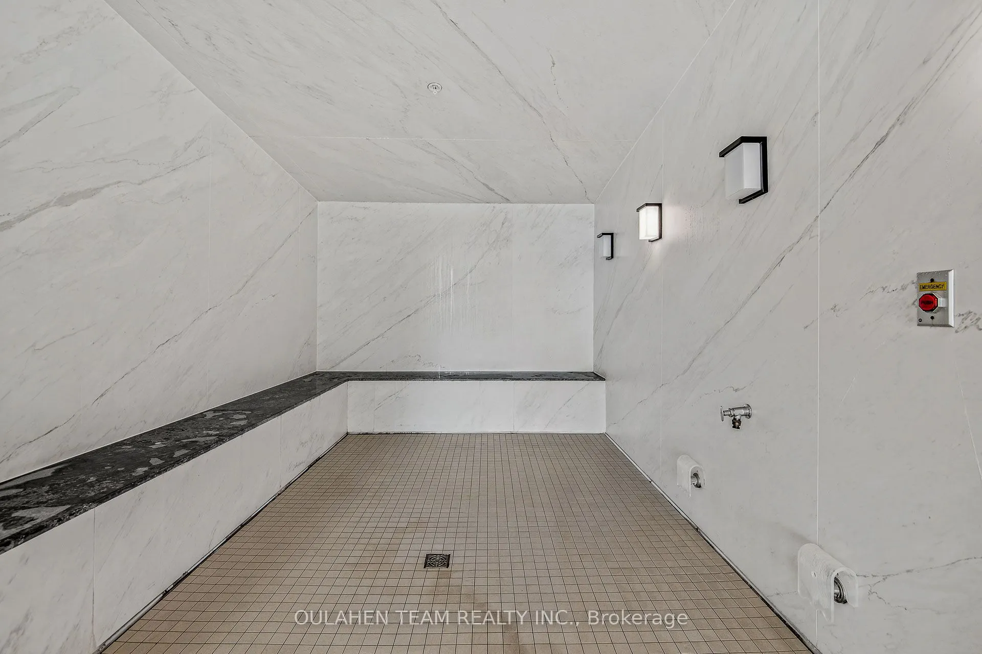 575 Bloor Street E, #1704