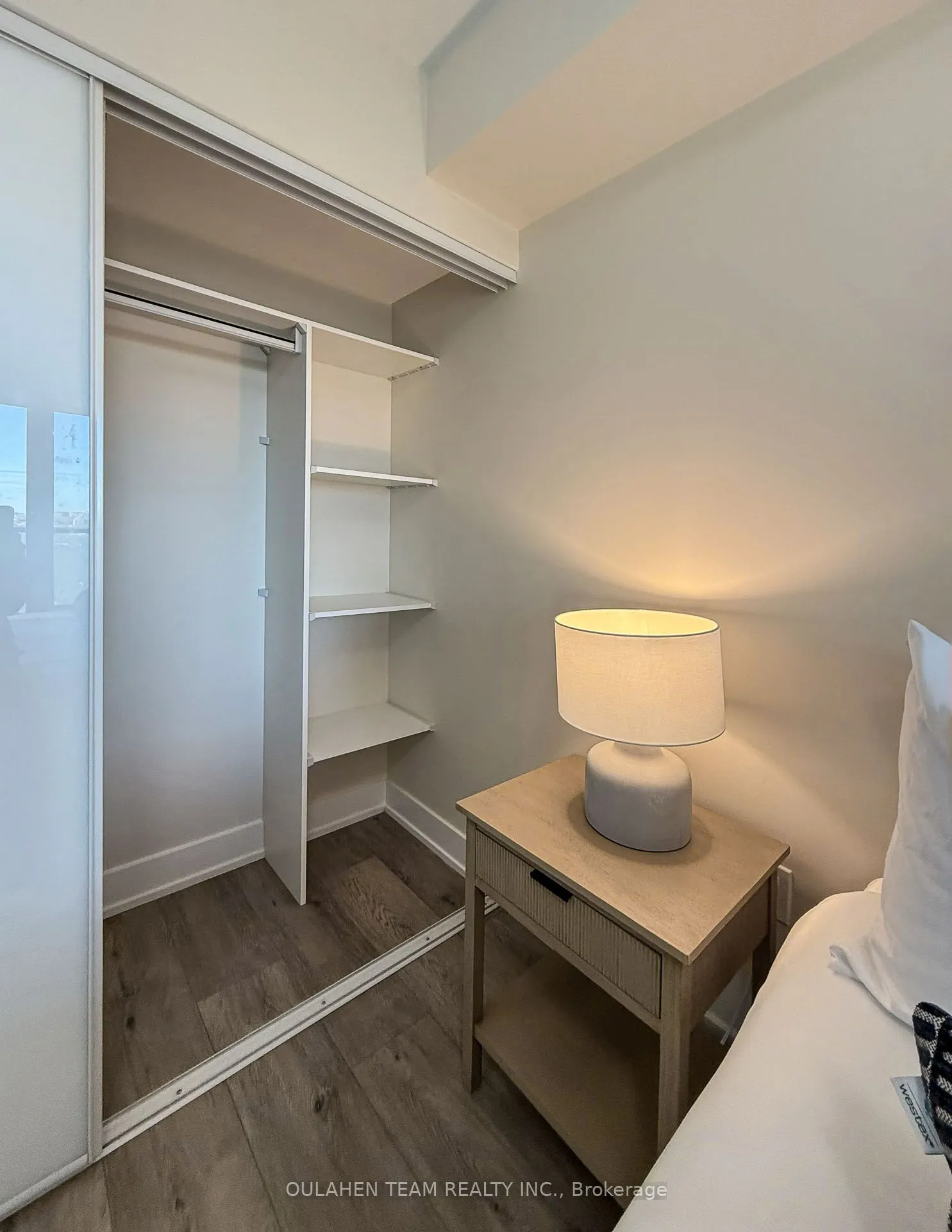 575 Bloor Street E, #1704