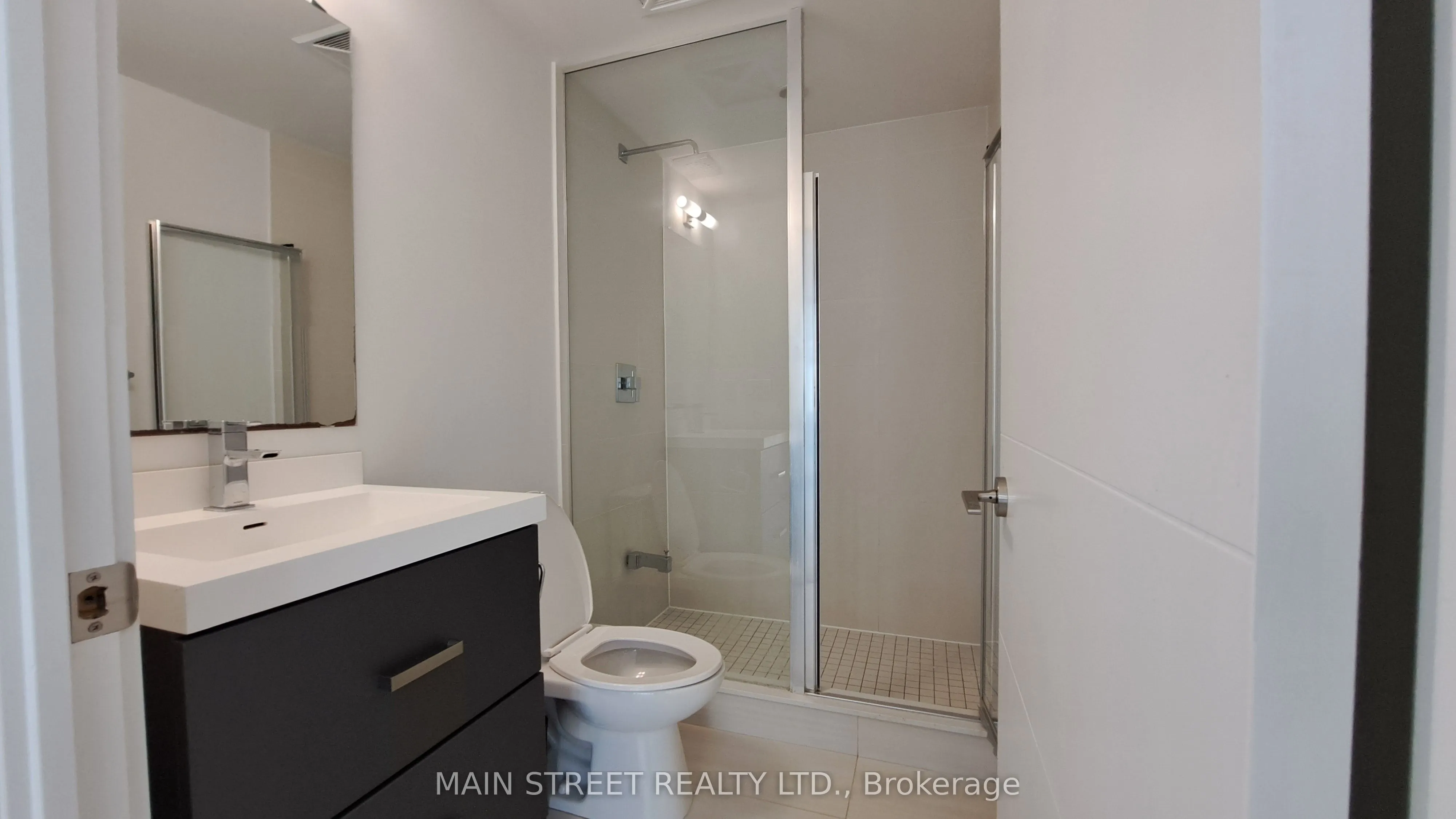 50 Wellesley Street E, #3710