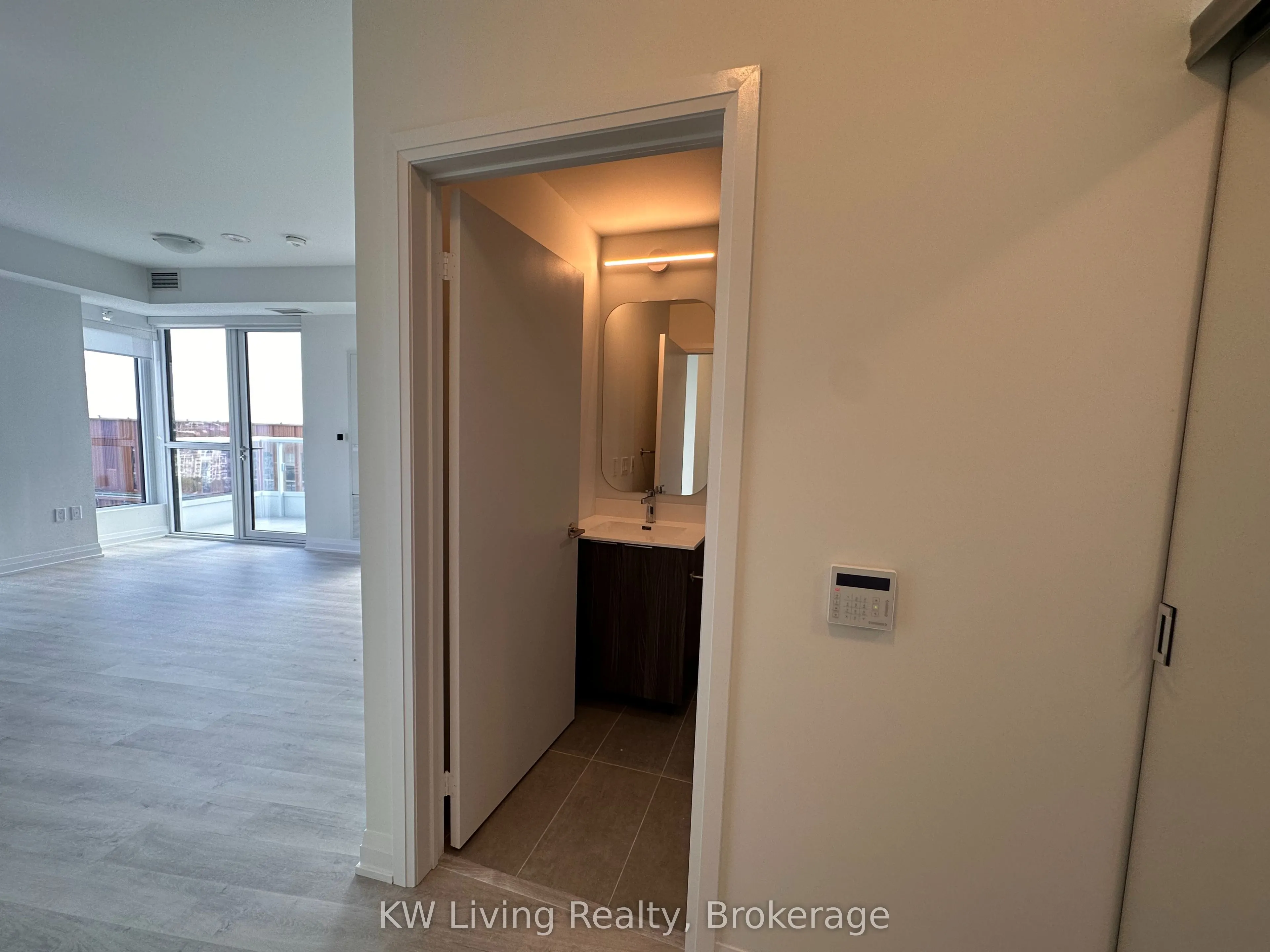 15 Richardson Street, #1706