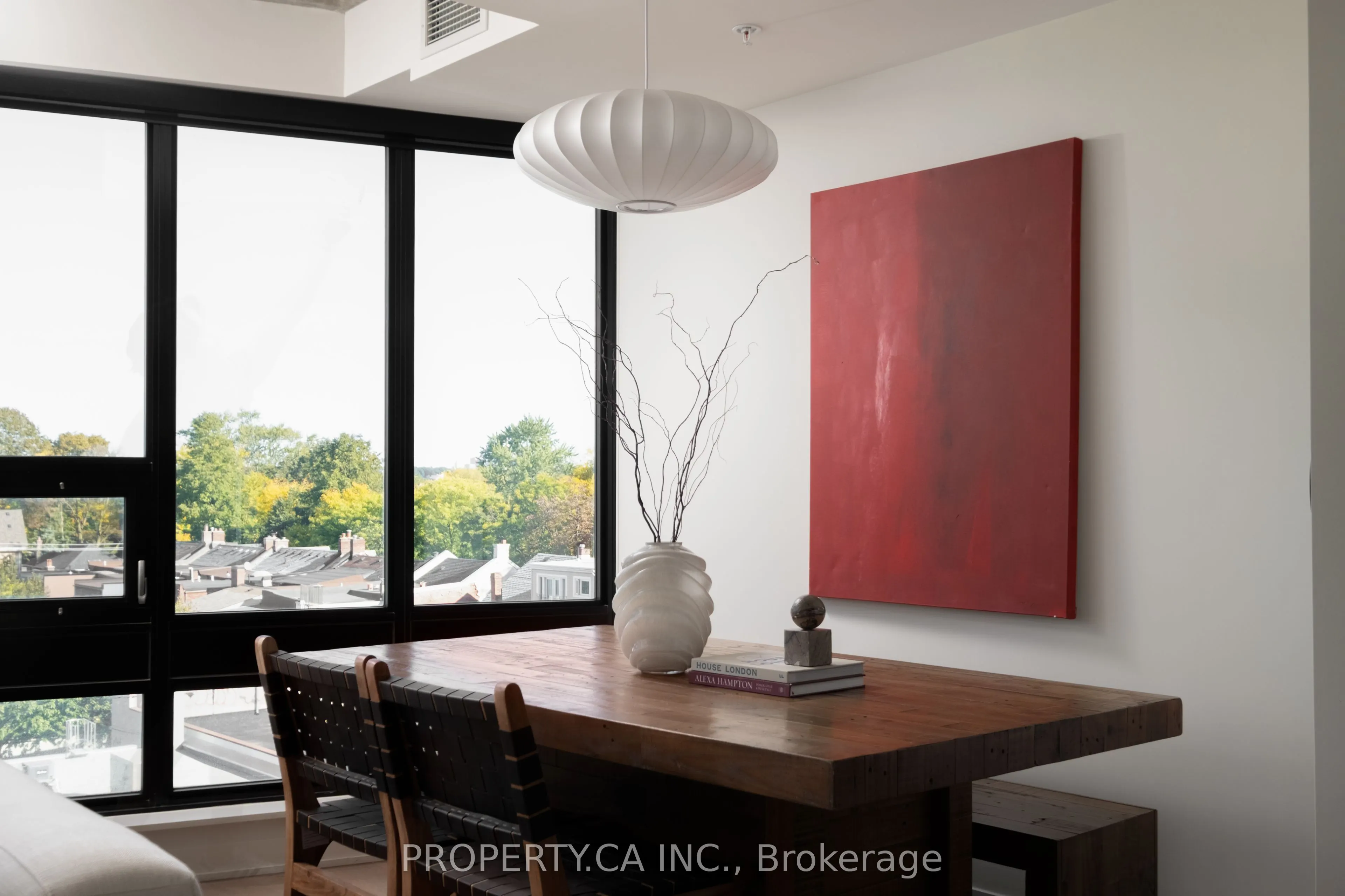 1239 Dundas Street W, #507